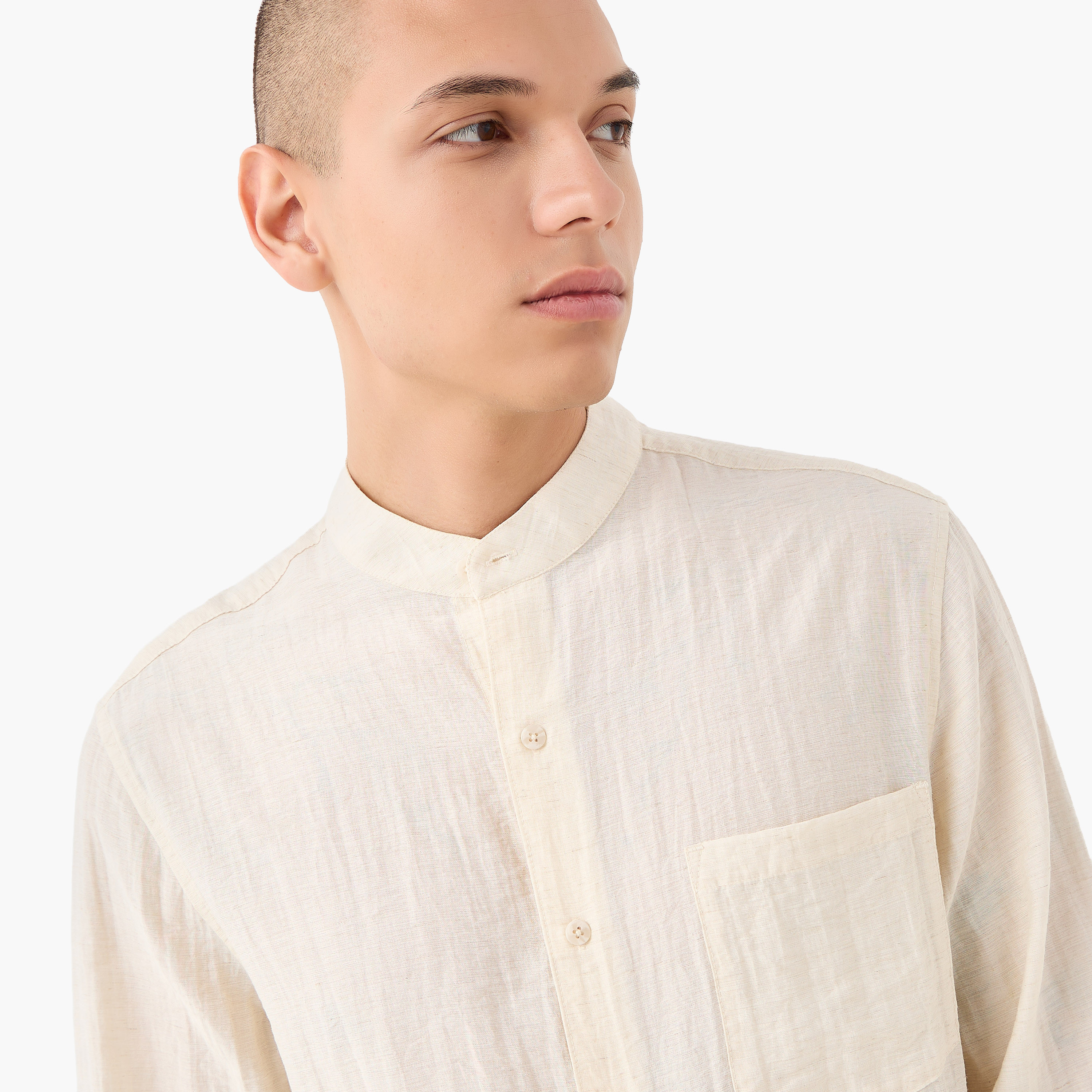 قميص بقصّة عادية وياقة ماندارين من لي كوبر-men-clothing-shirts-image-4