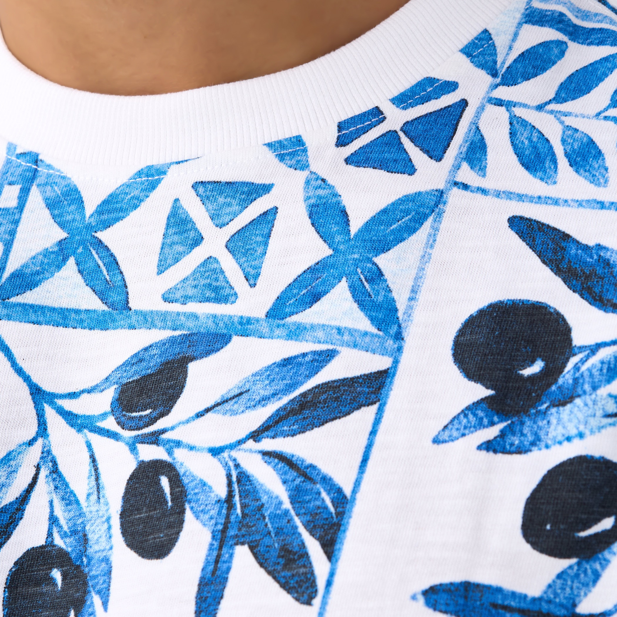 Lee Cooper Printed T-shirt-men-clothing-tshirtsandpolos-tshirts-image-5