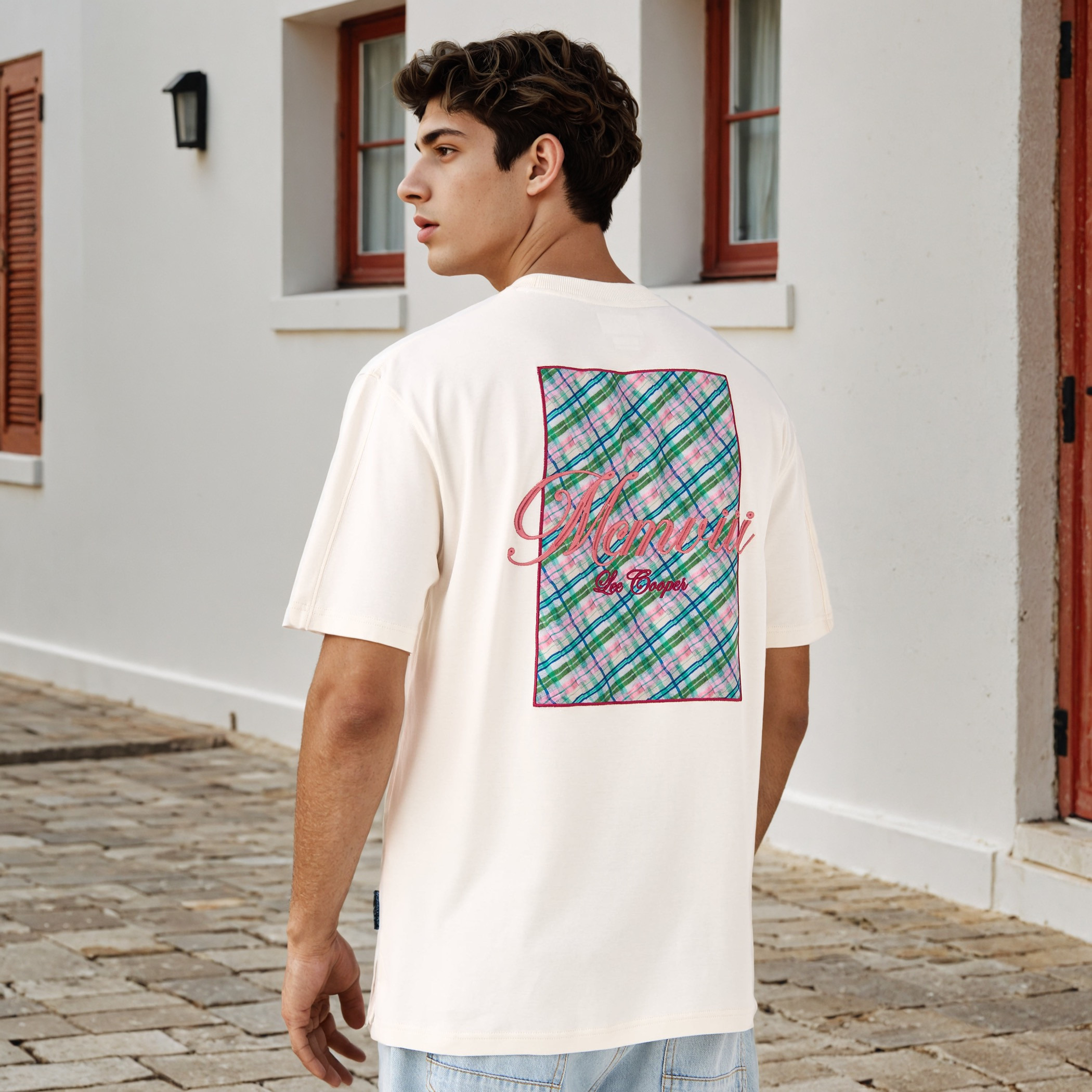 Lee Cooper Applique Detail Crew Neck T-shirt-men-clothing-tshirtsandpolos-tshirts-image-1