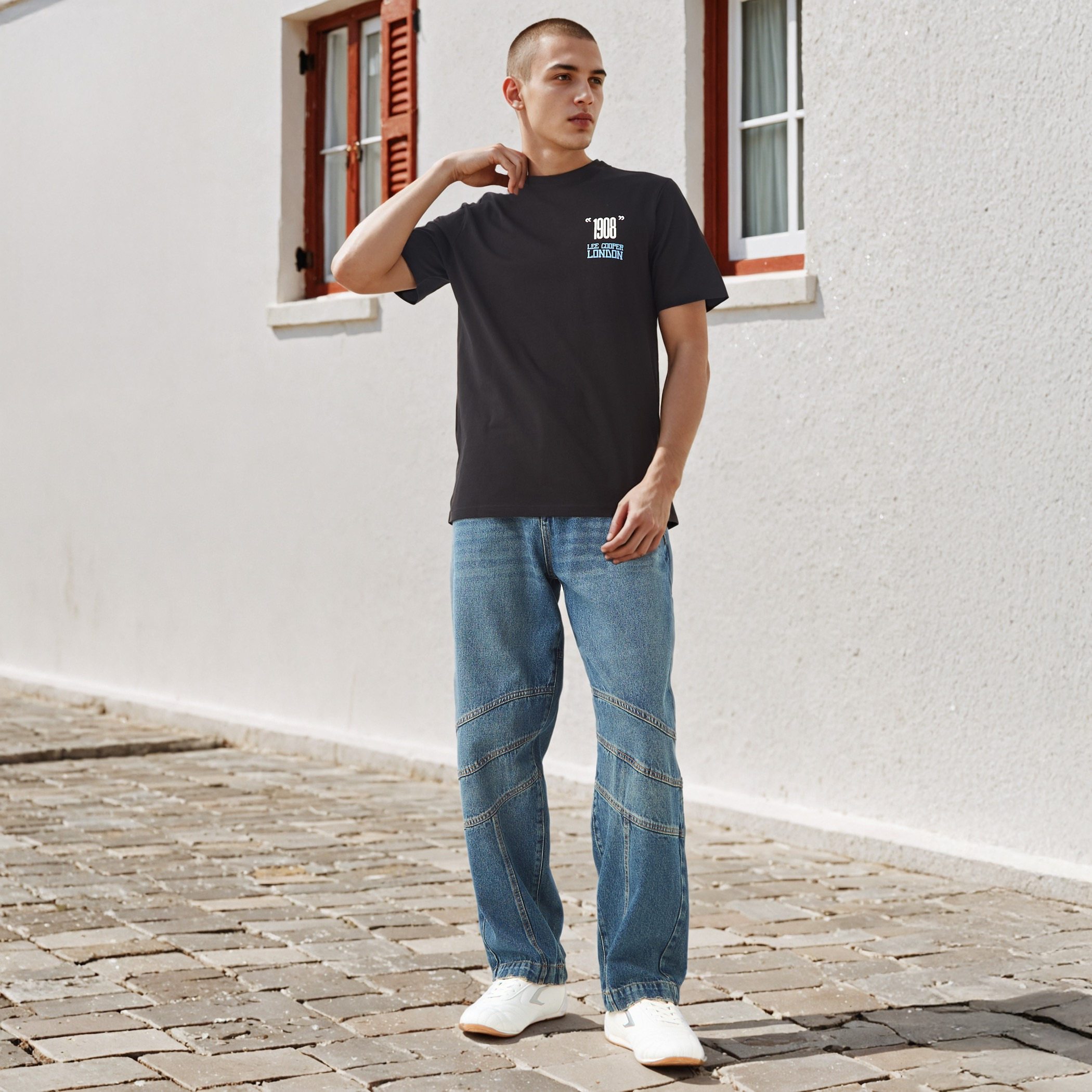 Lee Cooper Logo Print T-shirt-men-clothing-tshirtsandpolos-tshirts-image-2