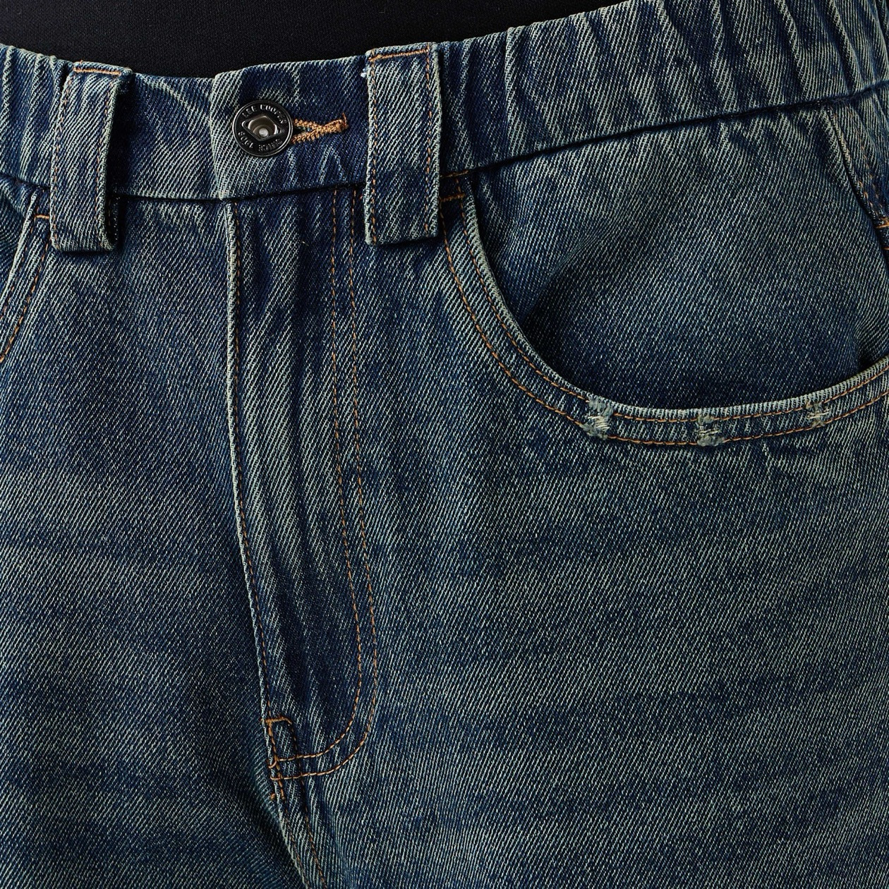 Lee Cooper Men Baggy Fit Mid-Rise Zip Pocket Jeans-men-clothing-bottoms-jeans-image-5