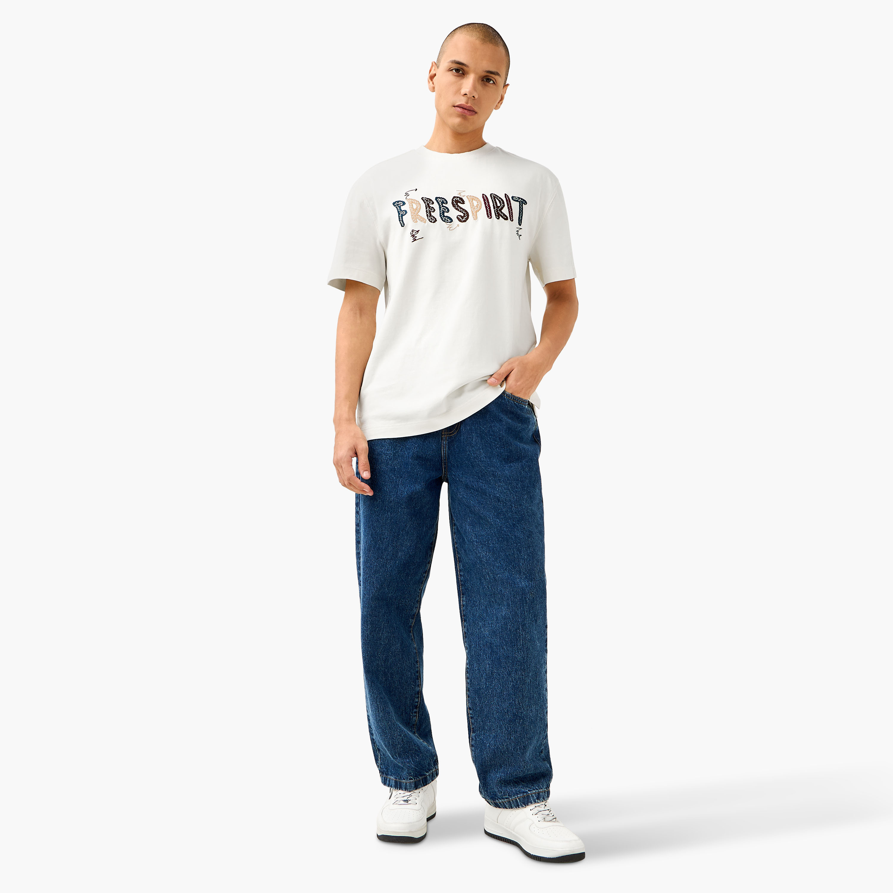Lee Cooper Embroidered T-shirt-men-clothing-tshirtsandpolos-tshirts-image-2