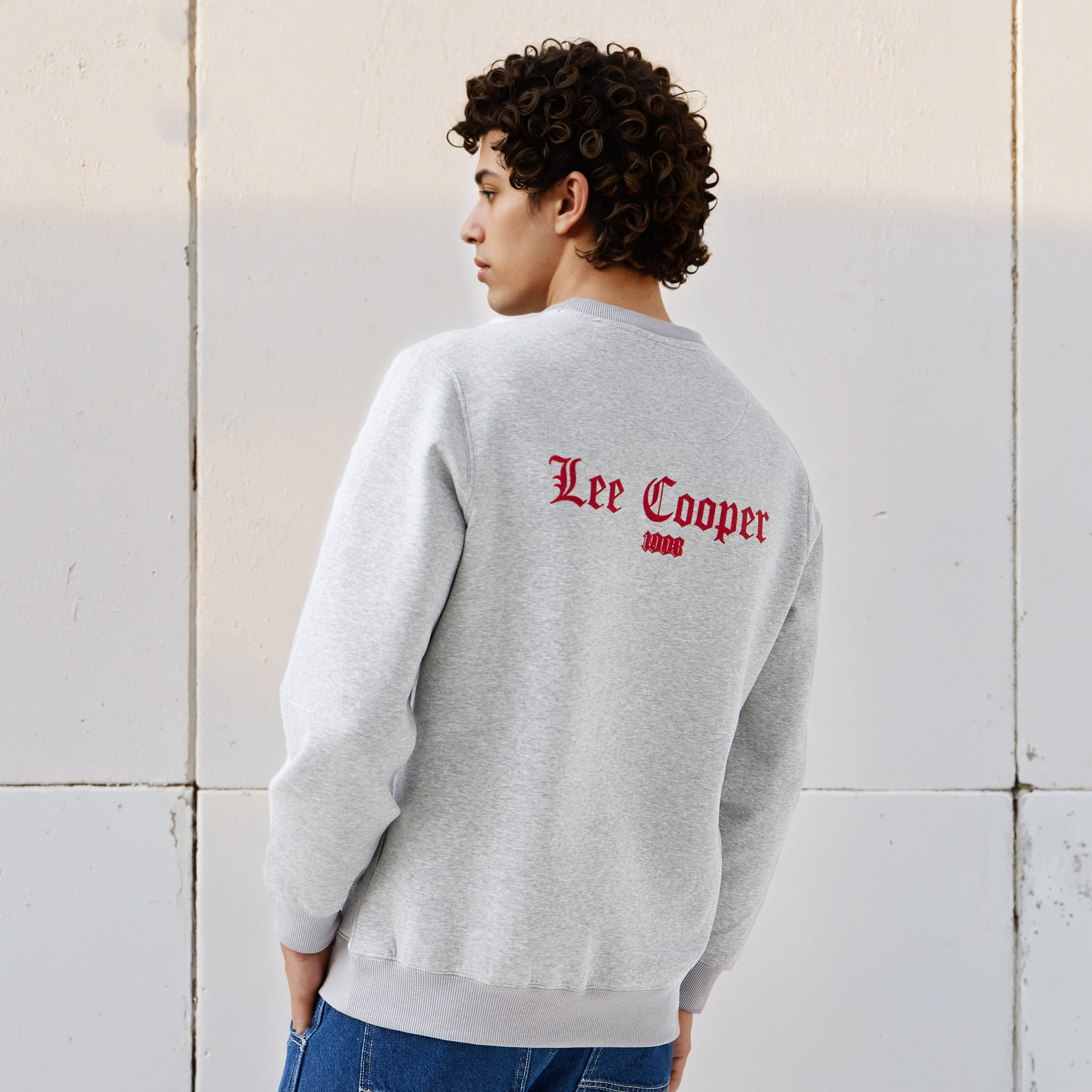 Lee Cooper Men Regular Fit Logo Print Cotton Sweatshirt-men-winterwear-hoodiesandsweatshirts-image-1