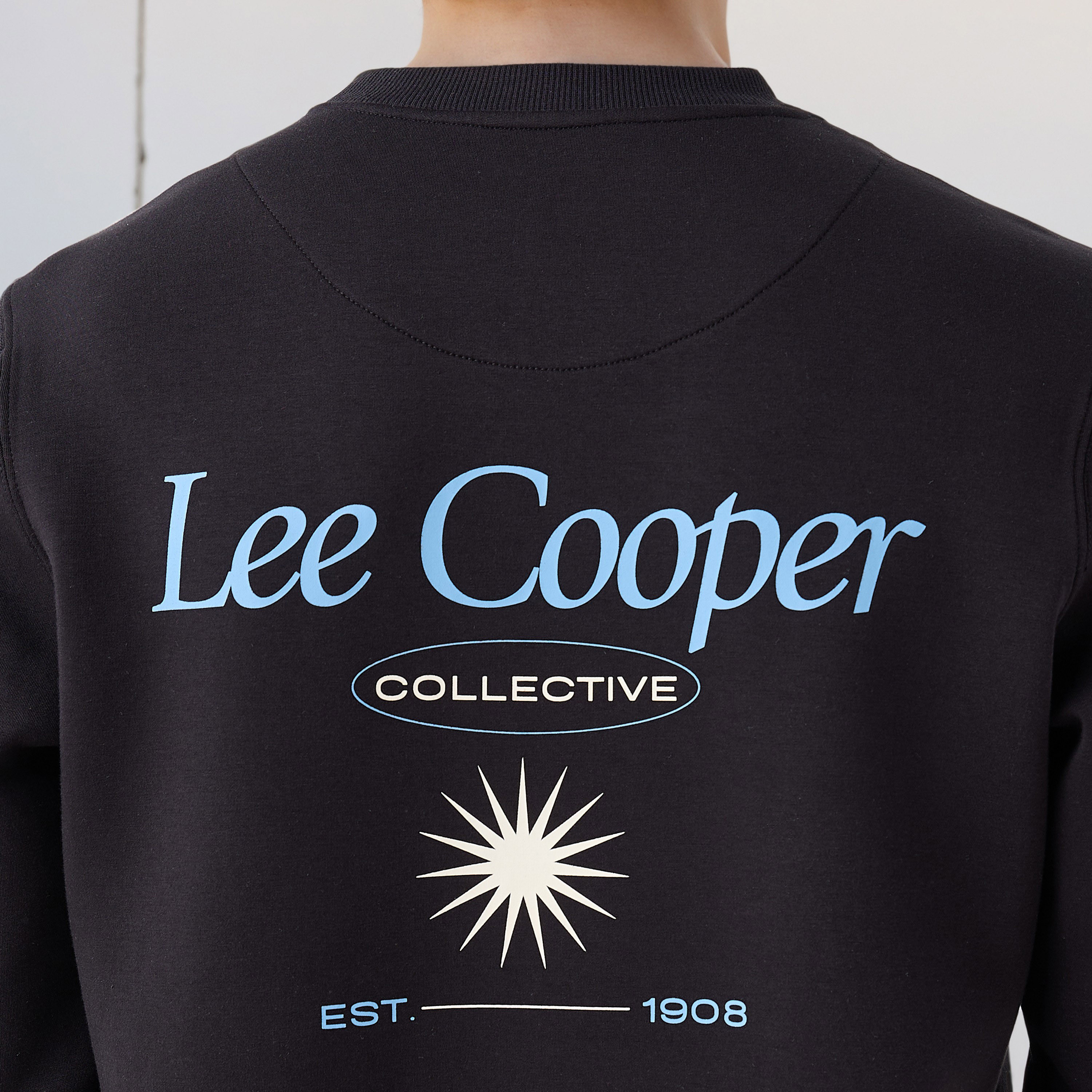 Lee Cooper Men Regular Fit Logo Print Cotton Sweatshirt-men-winterwear-hoodiesandsweatshirts-image-5