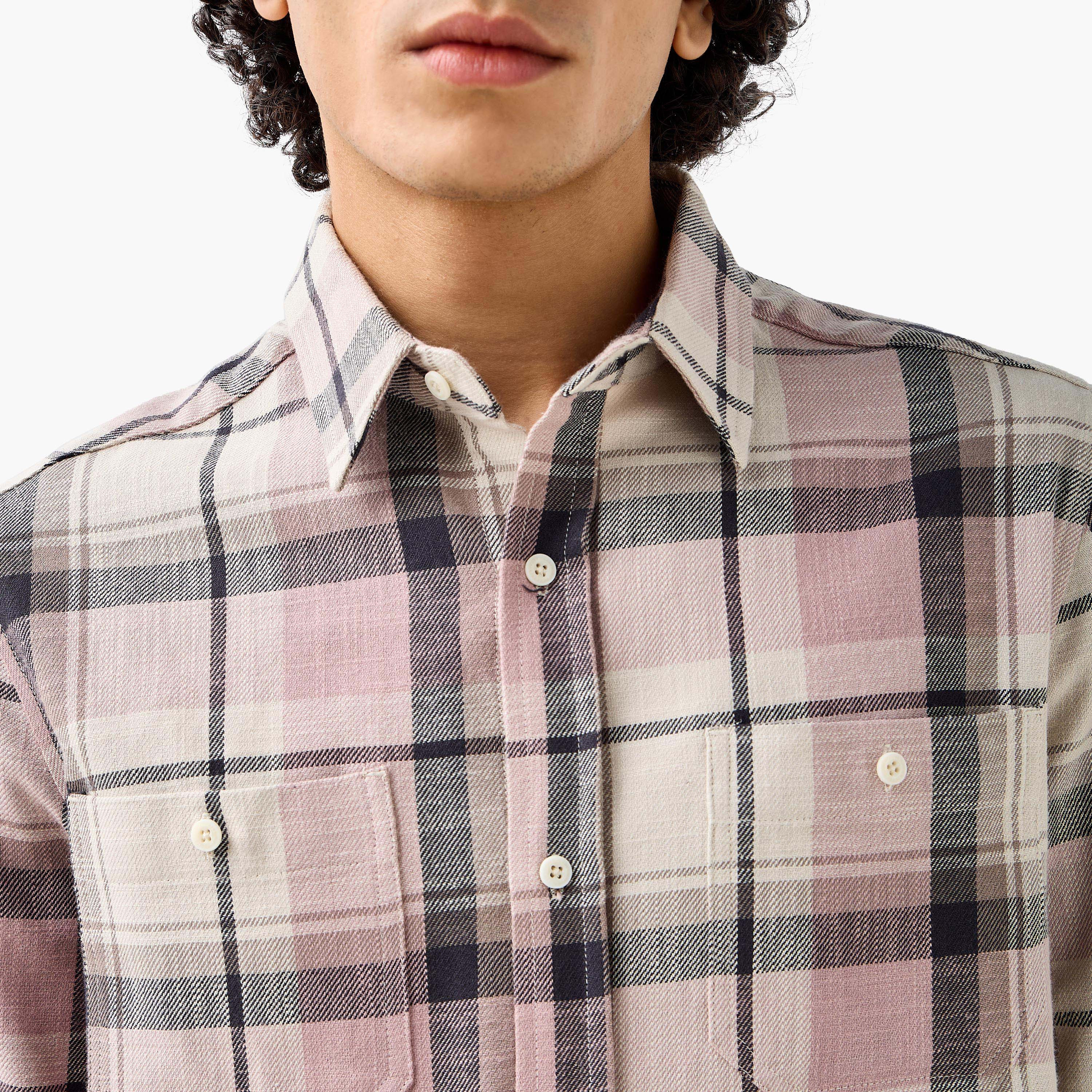 قميص كاروهات بياقة وقصة عادية وأكمام طويلة للرجال من لي كوبر-men-clothing-shirts-image-3