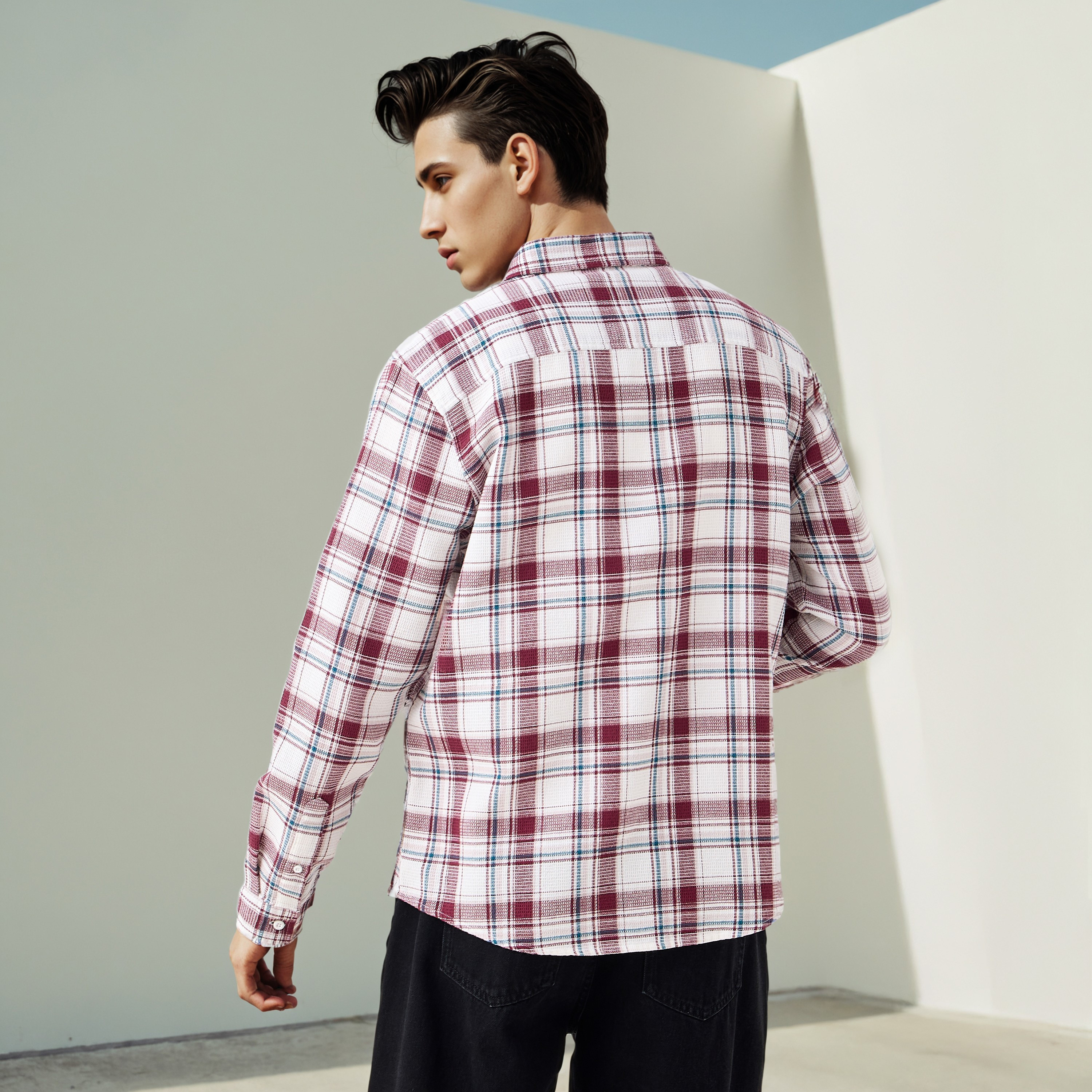 قميص كاروهات بقصّة عادية من لي كوبر-men-clothing-shirts-image-3