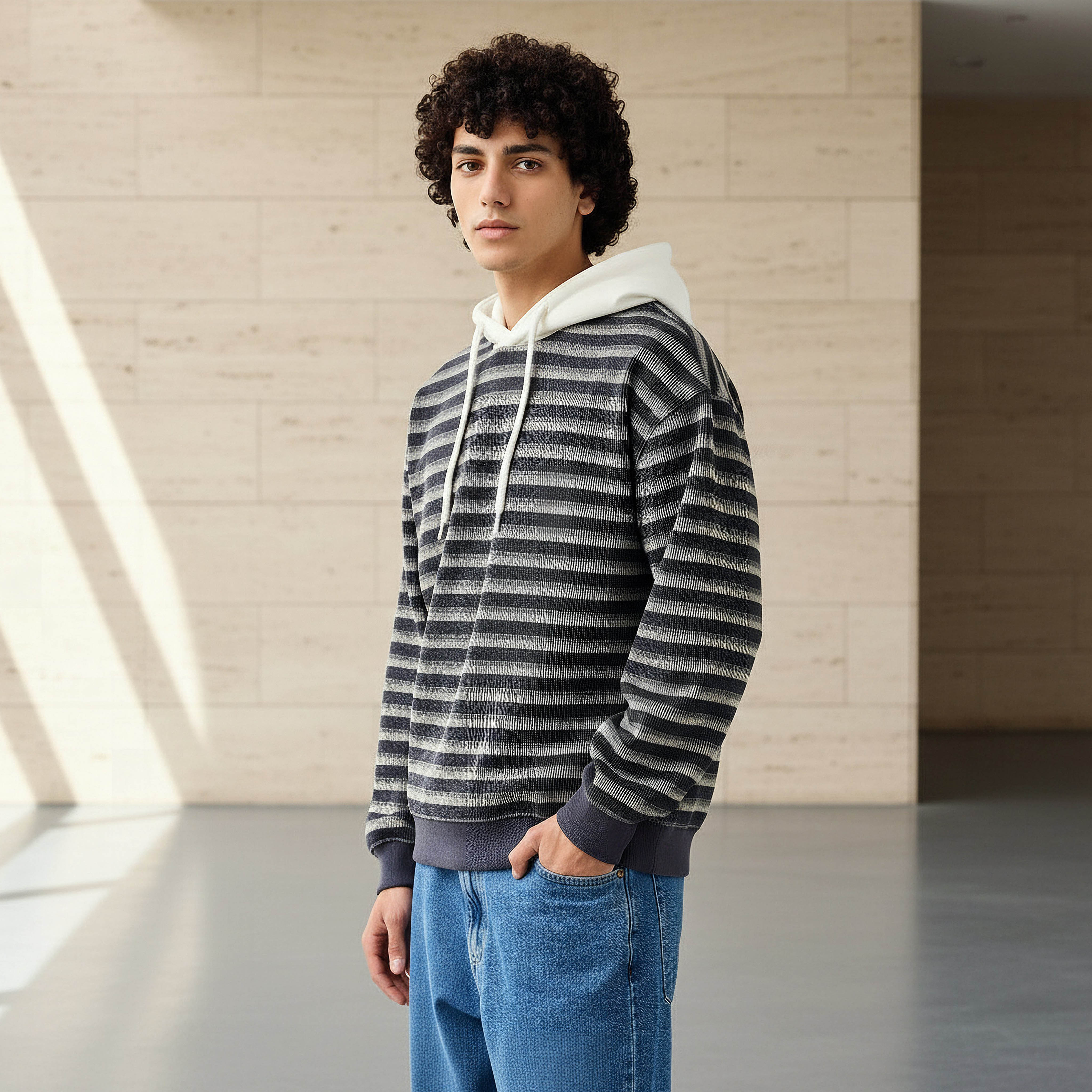 سويت شيرت مقلم بتصميم وافل للرجال من لي كوبر-men-winterwear-hoodiesandsweatshirts-image-1