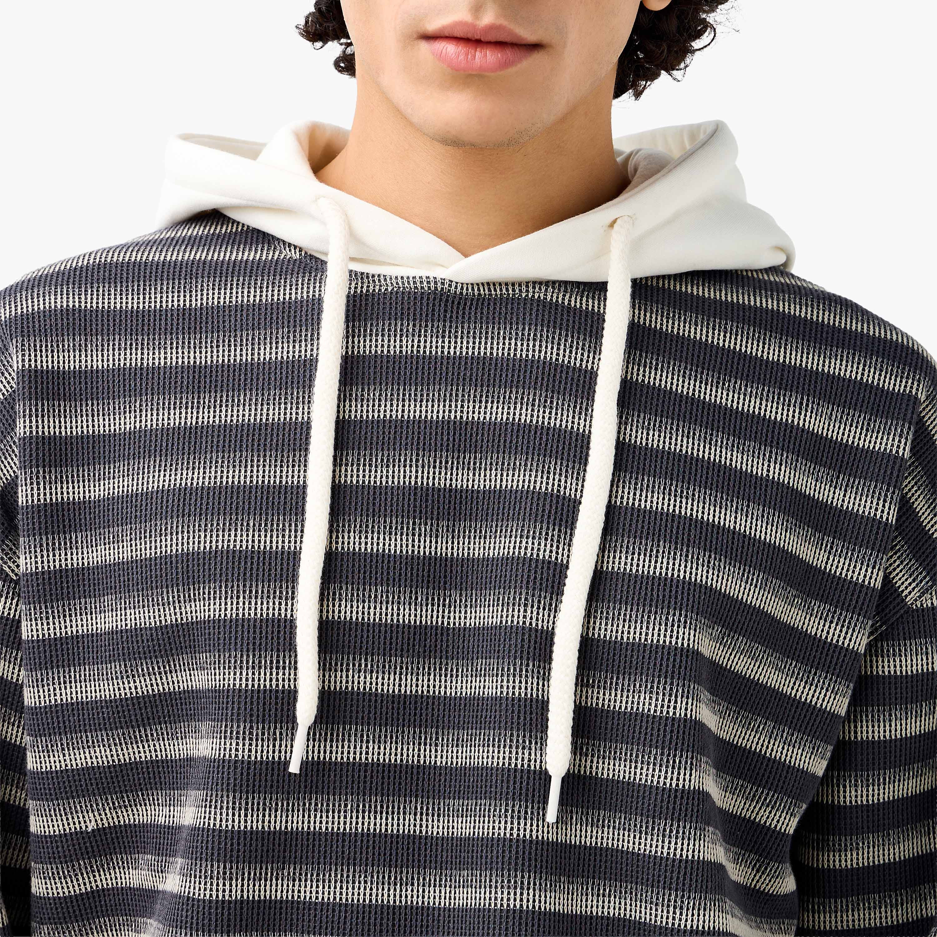 سويت شيرت مقلم بتصميم وافل للرجال من لي كوبر-men-winterwear-hoodiesandsweatshirts-image-4