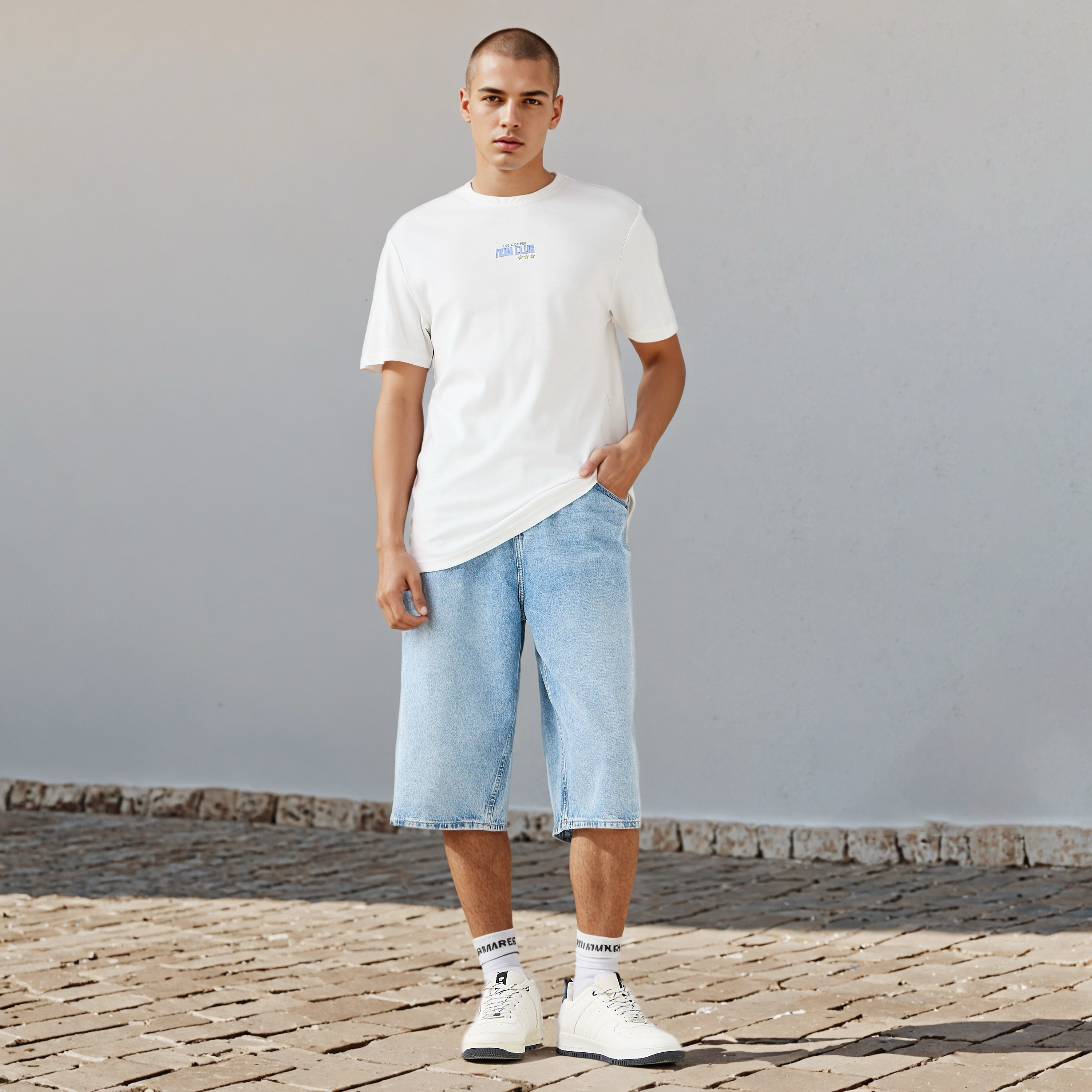 تيشيرت بطبعات من لي كوبر-men-clothing-tshirtsandpolos-tshirts-image-2