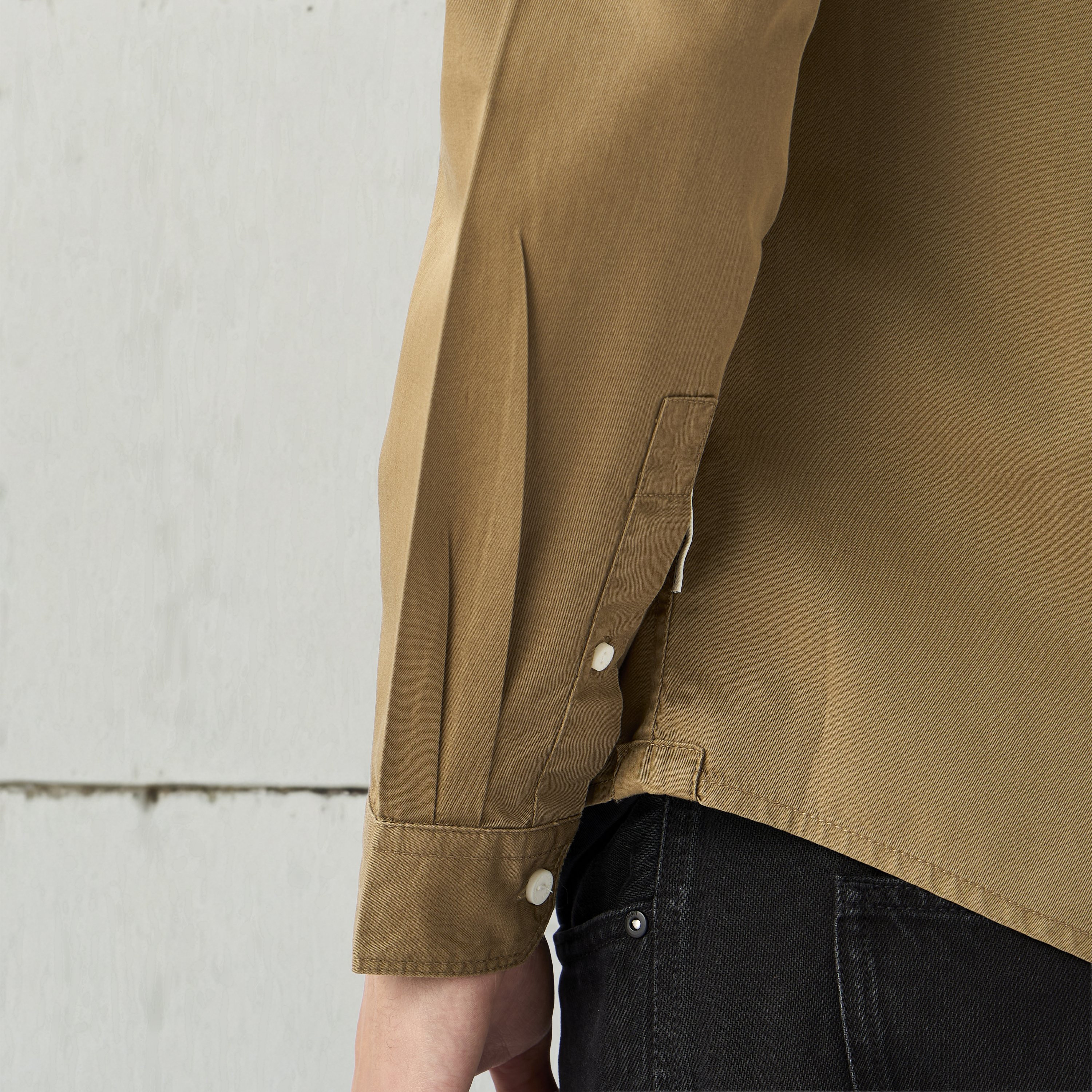 قميص بقصة عادية من لي كوبر-men-clothing-shirts-image-6