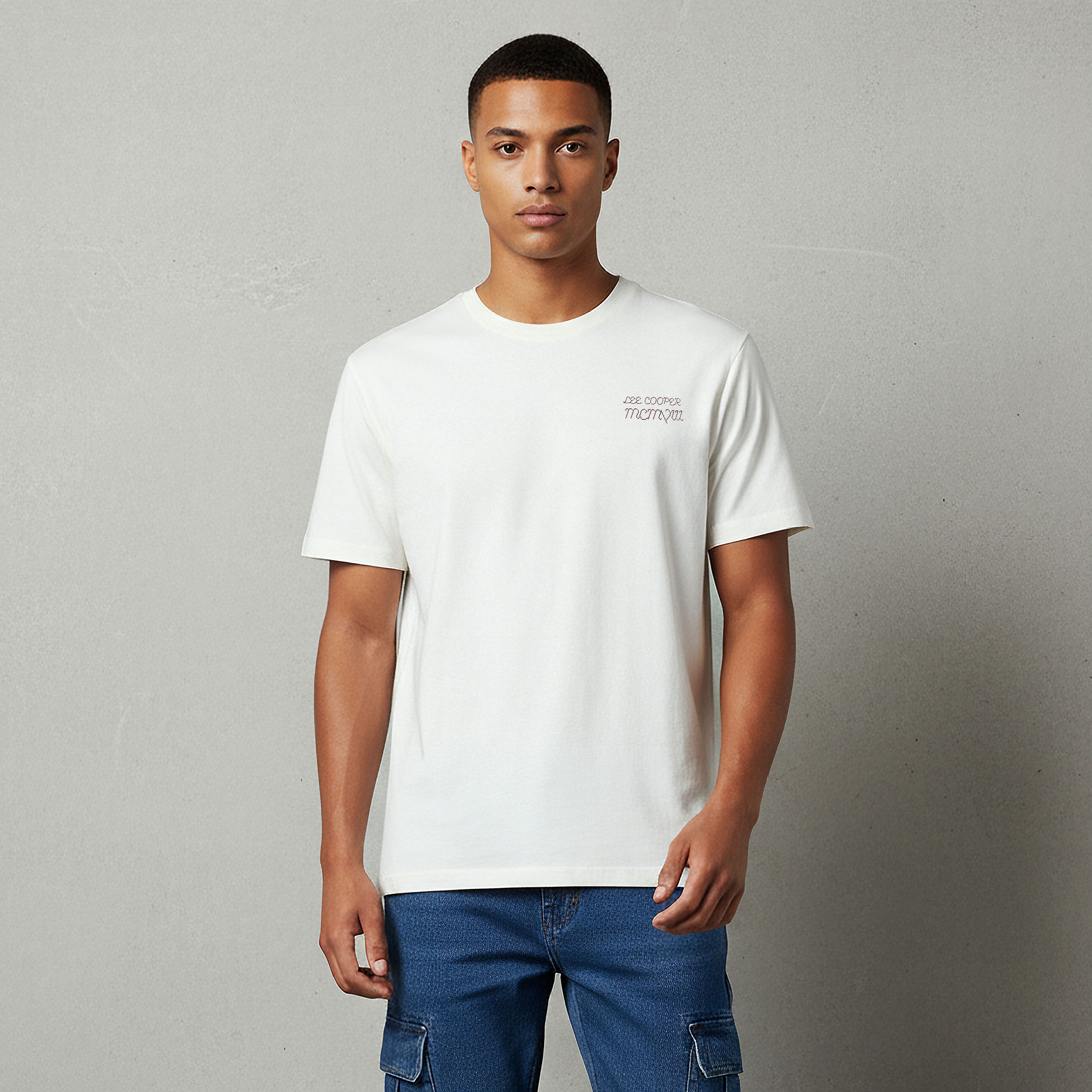 Lee Cooper Men Regular Fit Crew Neck Short Sleeves Logo Print T-shirt-men-clothing-tshirtsandpolos-tshirts-image-3