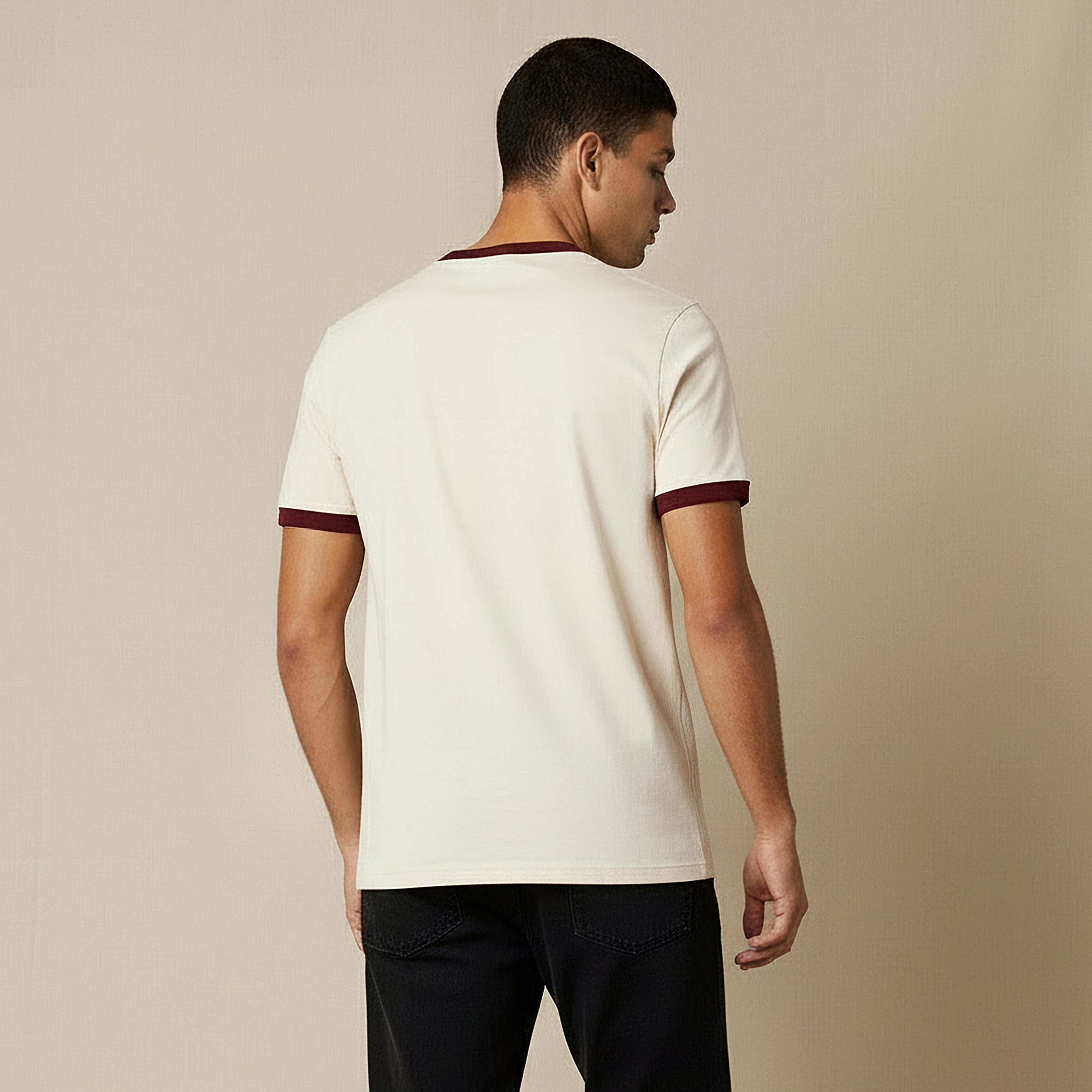 Lee Cooper Men Regular Fit Crew Neck Short Sleeve Logo Print T-shirt-men-clothing-tshirtsandpolos-tshirts-image-3
