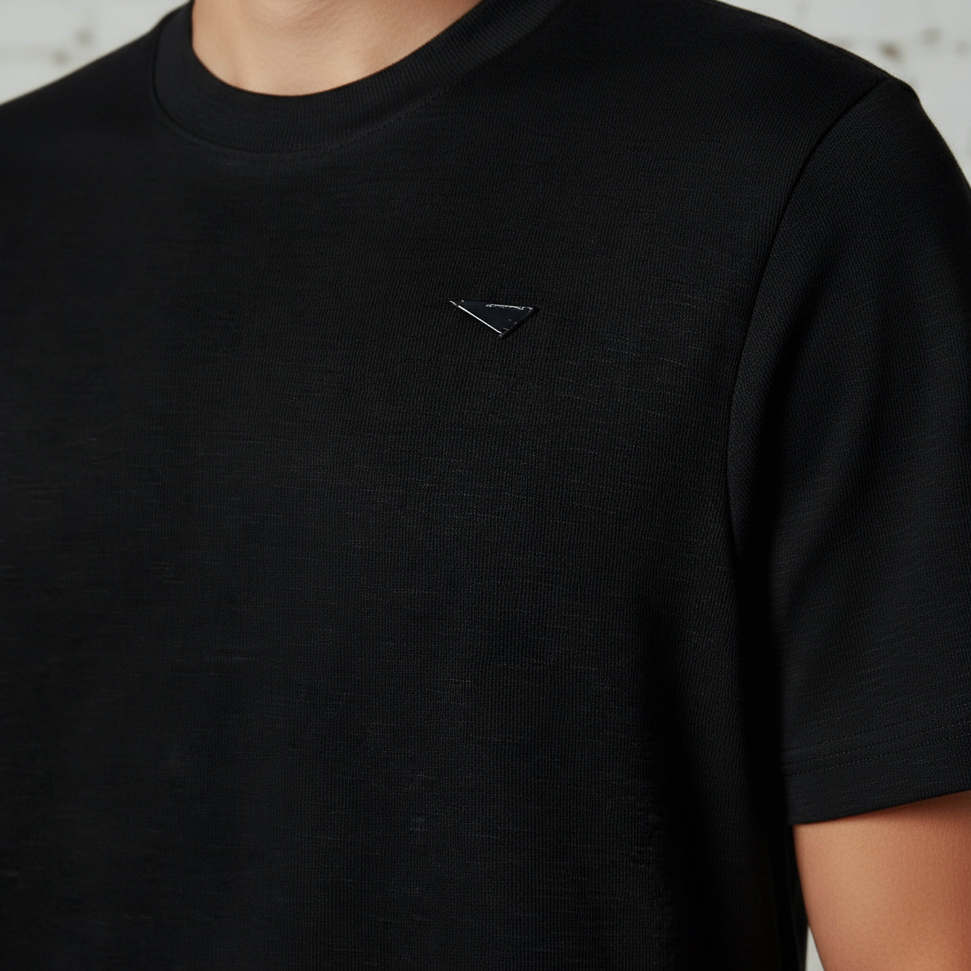 Lee Cooper Men Regular Fit Crew Neck Short Sleeves Applique T-shirt-men-clothing-tshirtsandpolos-tshirts-image-4