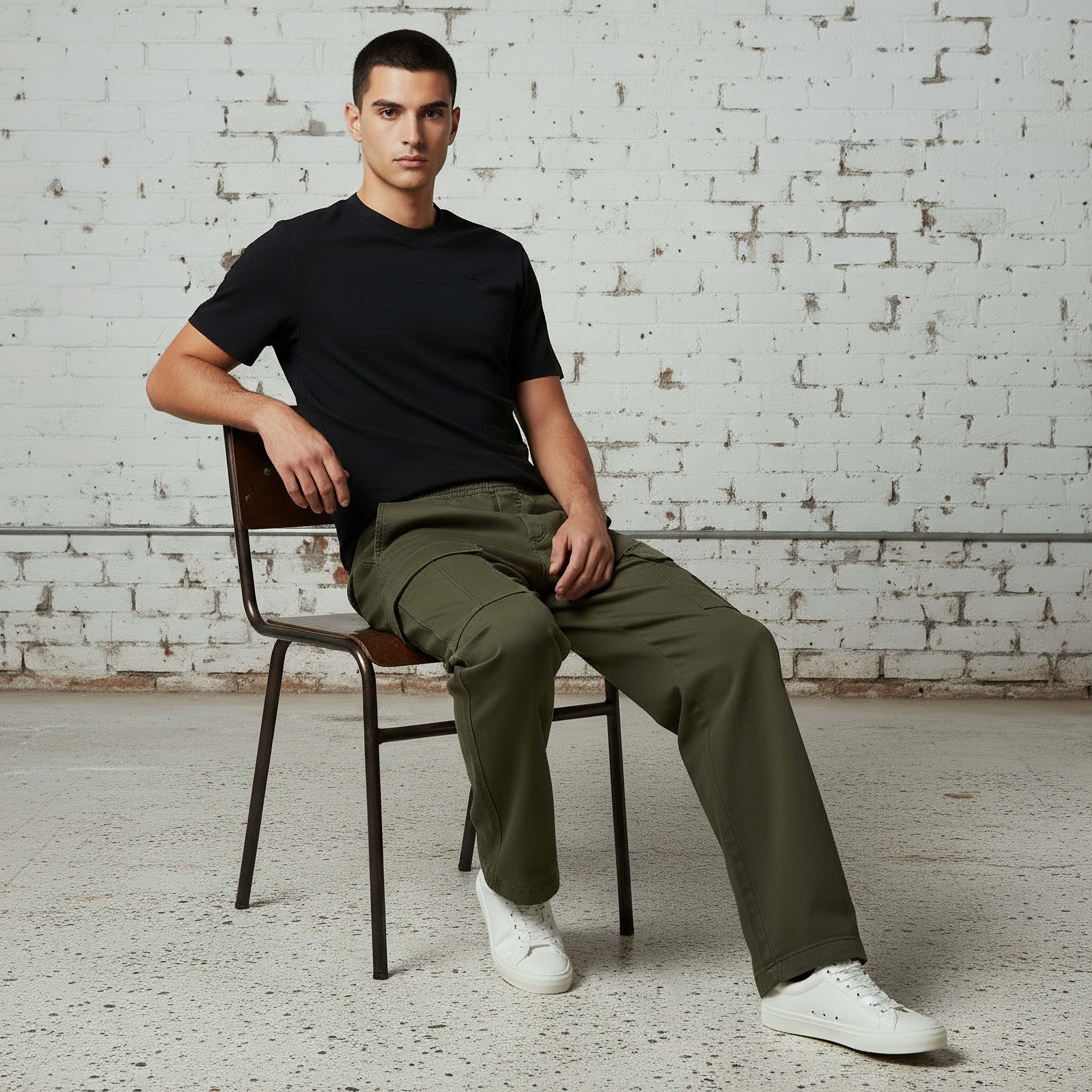 Lee Cooper Men Regular Fit Crew Neck Short Sleeves Applique T-shirt-men-clothing-tshirtsandpolos-tshirts-image-5