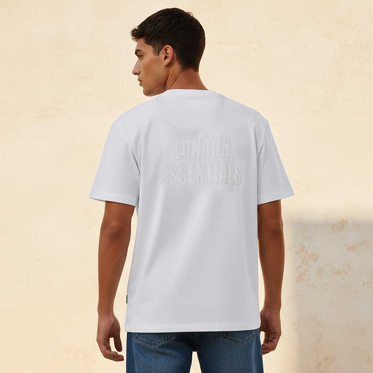 تيشيرت مطرز بقصّة عادية وياقة ضيّقة من لي كوبر-men-clothing-tshirtsandpolos-tshirts-image-4