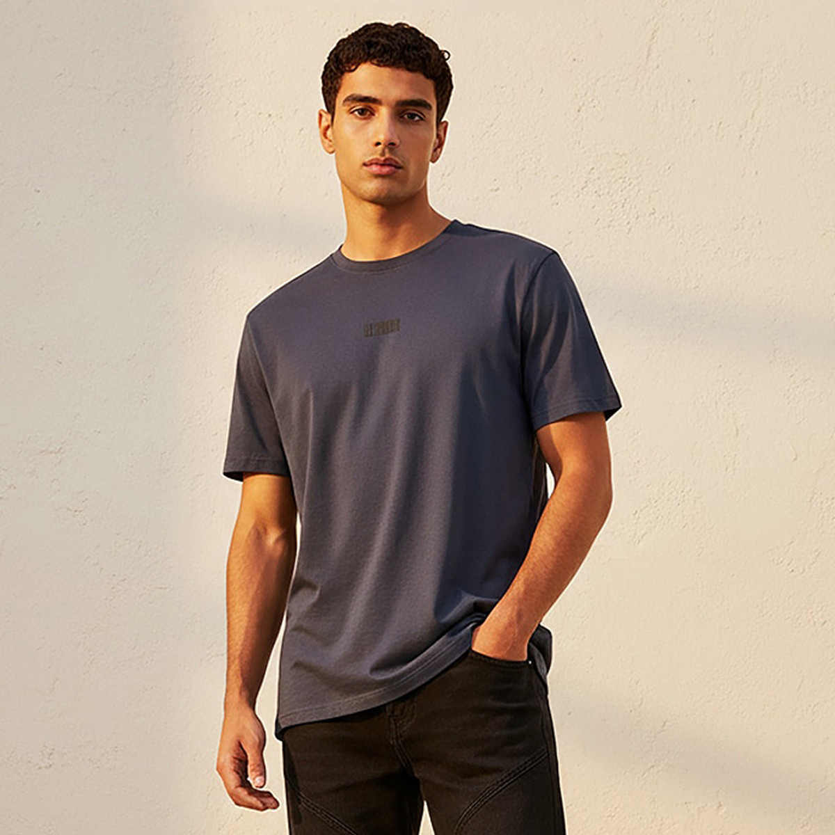 Lee Cooper Men Regular Fit Crew Neck Short Sleeve Logo Print T-shirt-men-clothing-tshirtsandpolos-tshirts-image-1