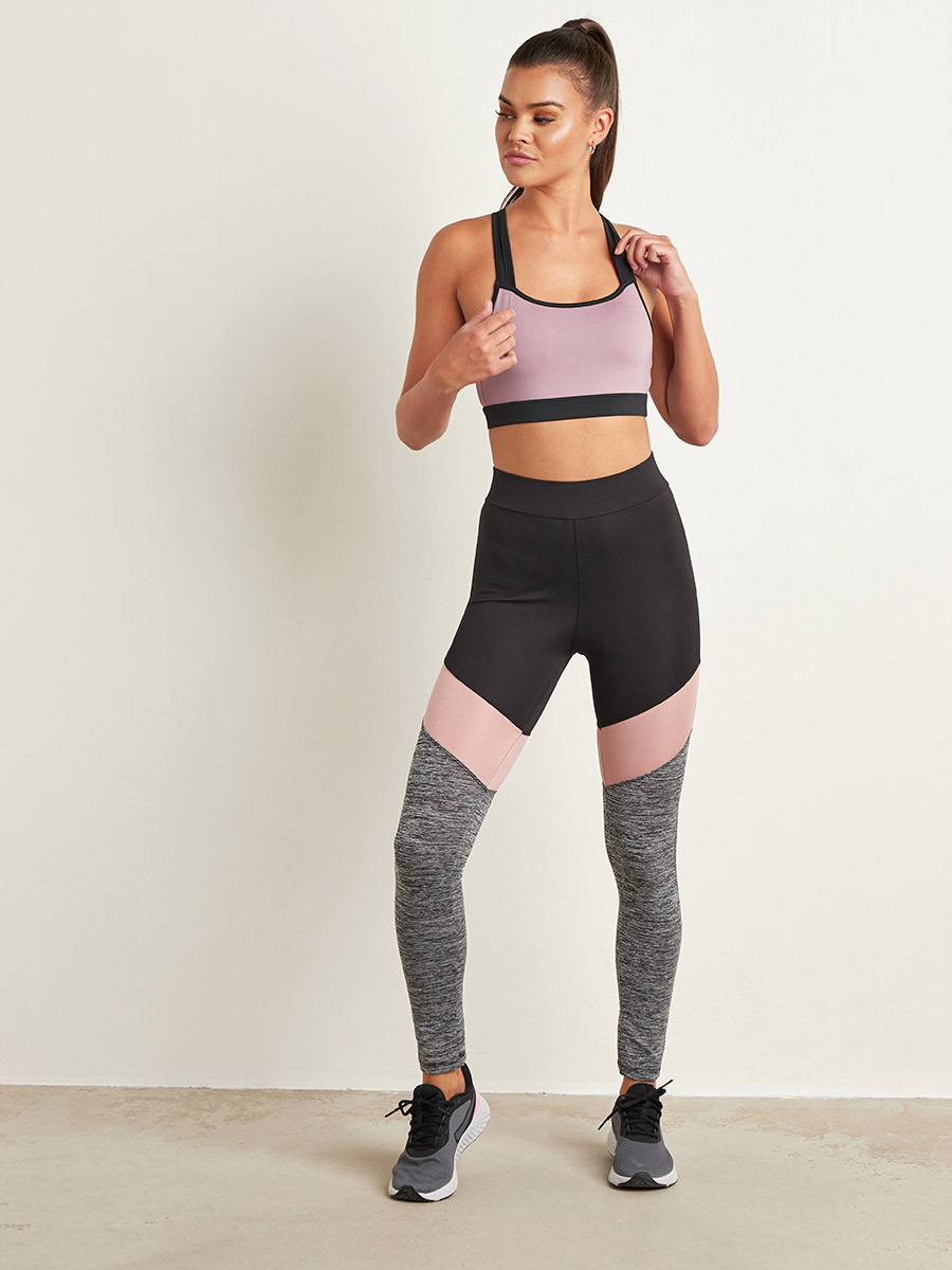 Styli Contrast Straps Sports Bra Top-women-clothing-sportswearandactivewear-sportsbras-image-2