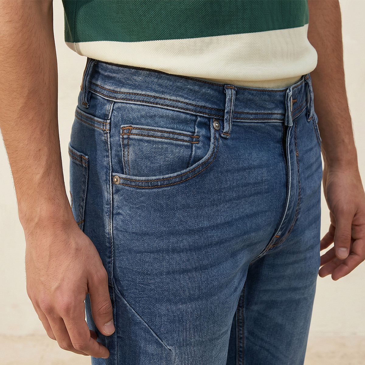 بنطلون جينز بقصة سليم من لي كوبر-men-clothing-jeans-image-5