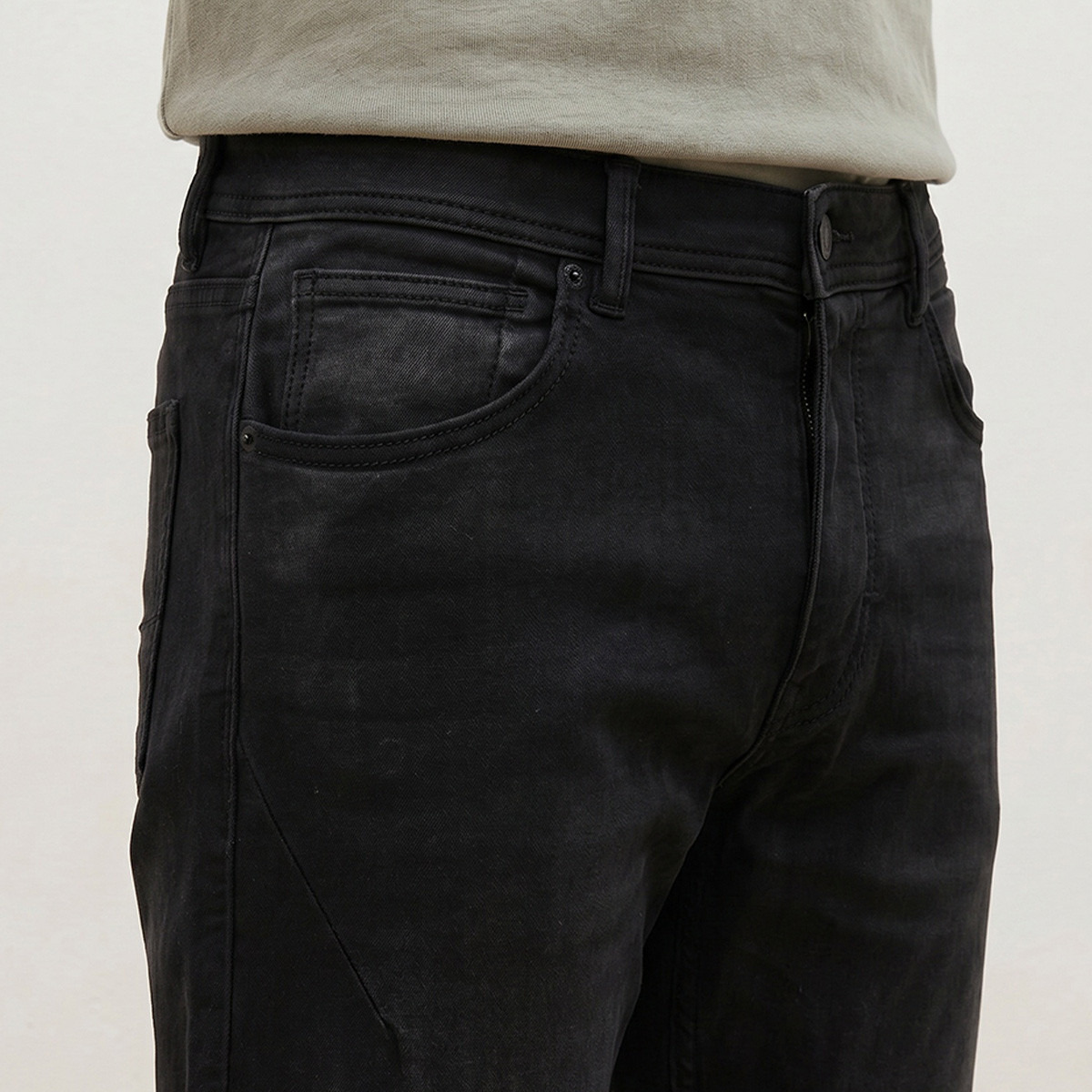 بنطلون جينز بقصّة سليم من لي كوبر-men-clothing-jeans-image-5
