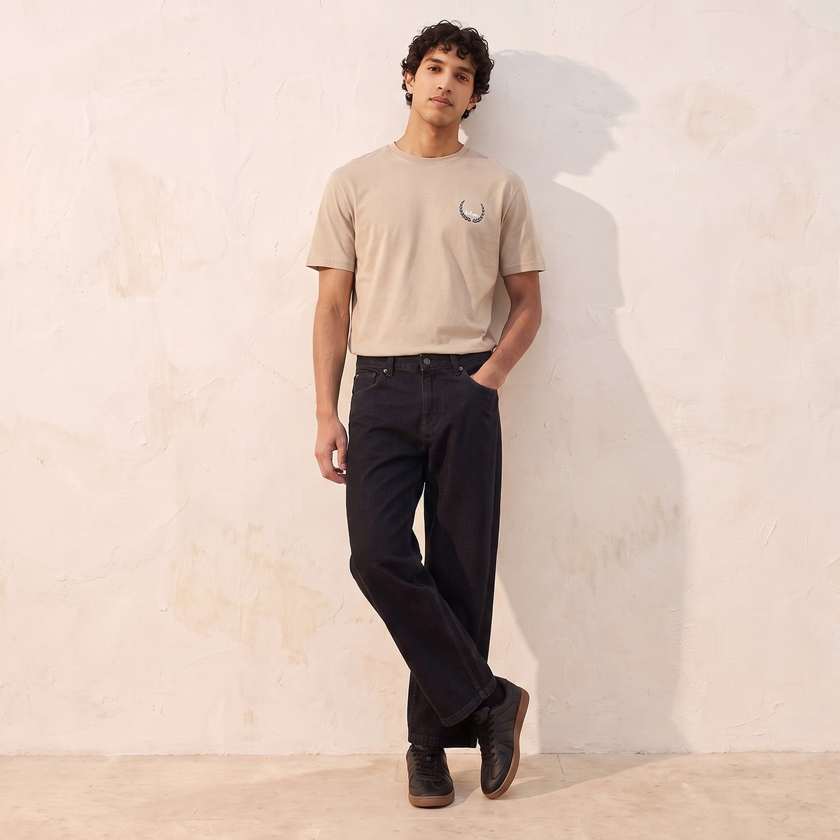 Lee Cooper Regular Fit Crew Neck Logo Print T-shirt-men-clothing-tshirtsandpolos-tshirts-image-2