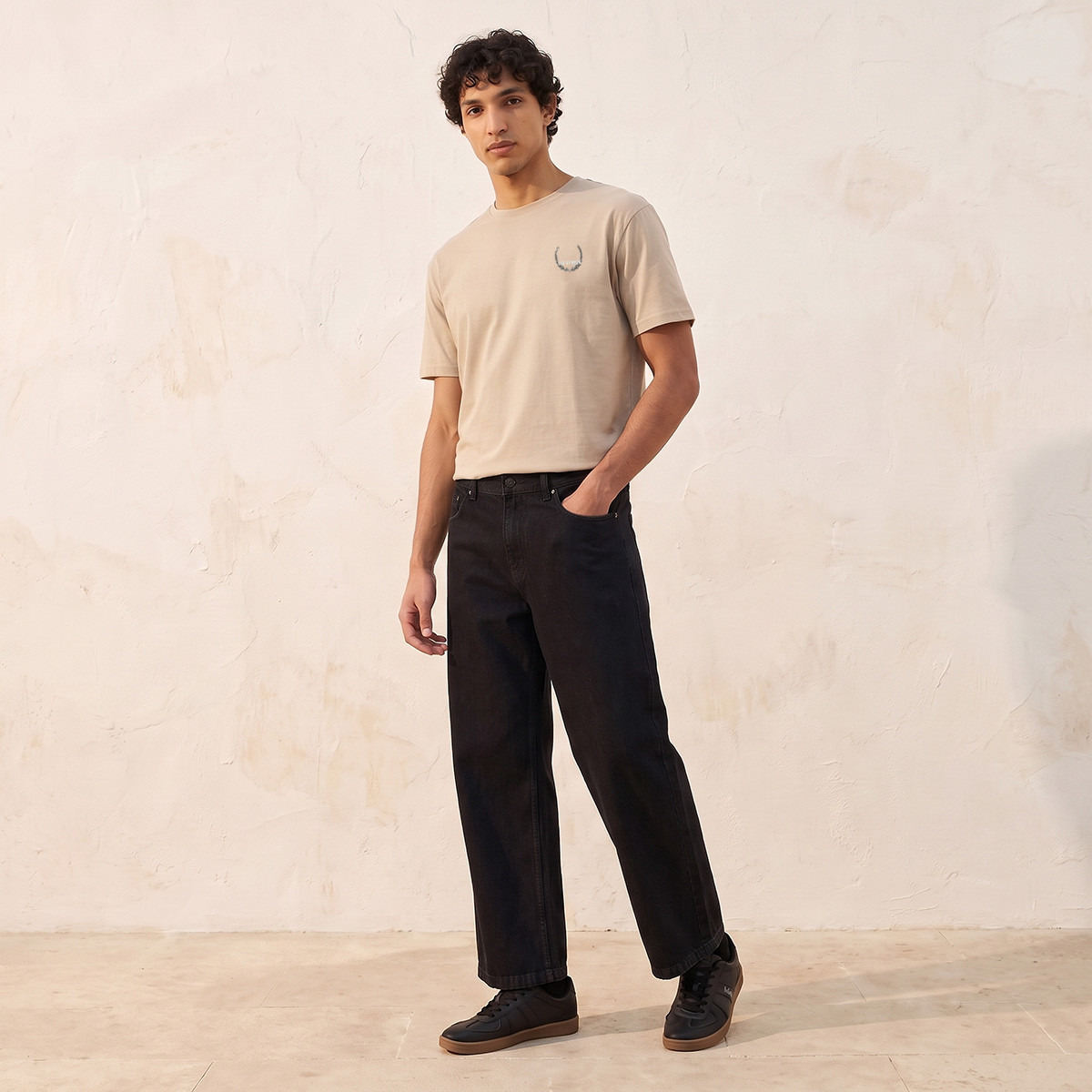 Lee Cooper Regular Fit Crew Neck Logo Print T-shirt-men-clothing-tshirtsandpolos-tshirts-image-5