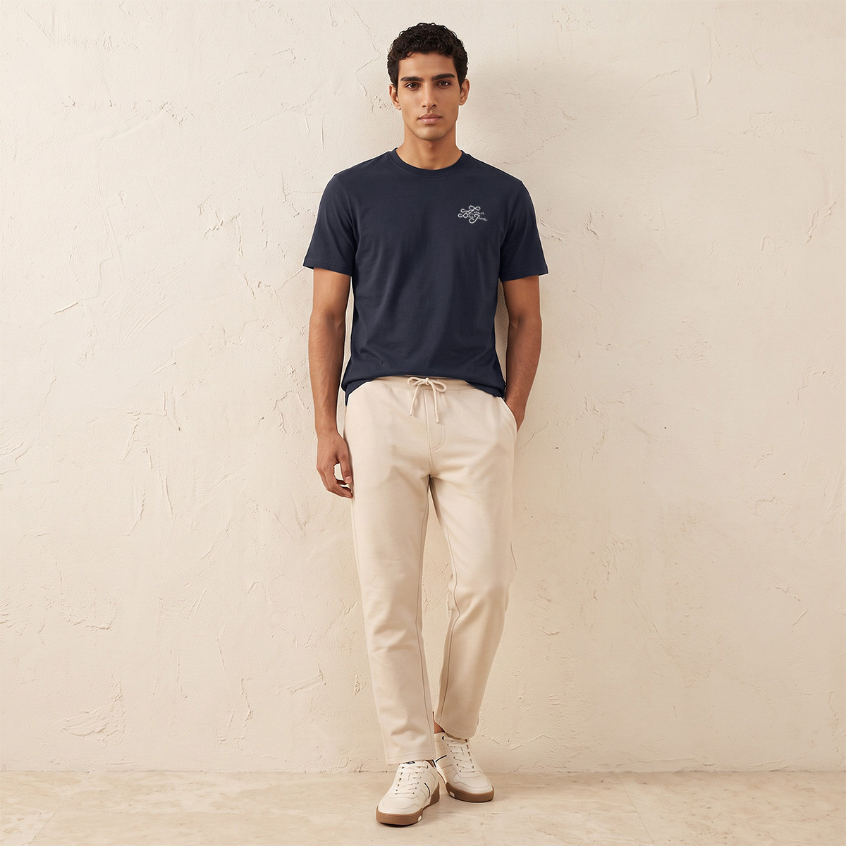Lee Cooper Regular Fit Crew Neck Short Sleeves Logo Print T-shirt-men-clothing-tshirtsandpolos-tshirts-image-2