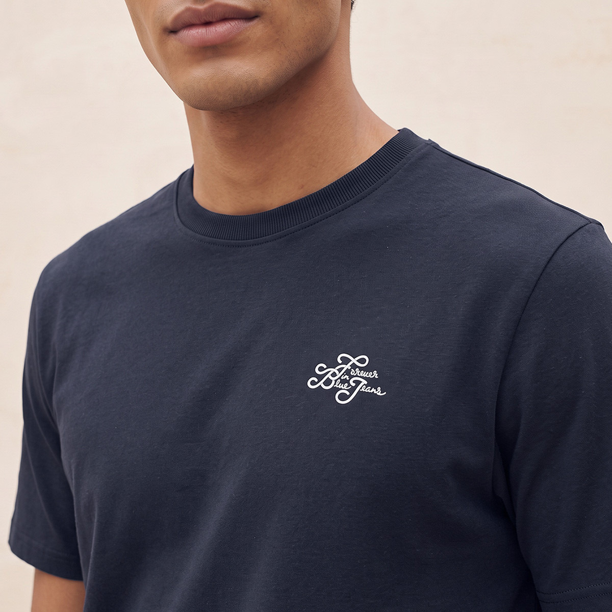 Lee Cooper Regular Fit Crew Neck Short Sleeves Logo Print T-shirt-men-clothing-tshirtsandpolos-tshirts-image-4
