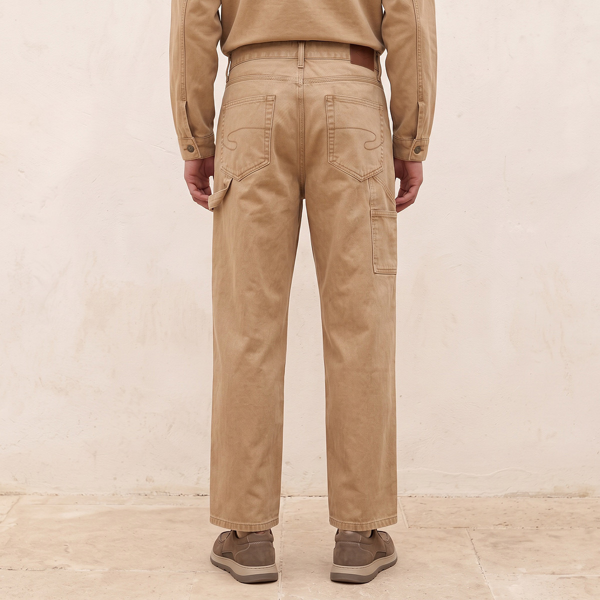 بنطلون جينز بقصة عادية من لي كوبر-men-clothing-jeans-image-3