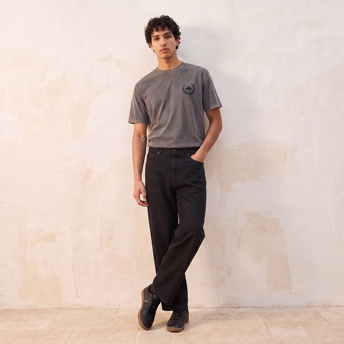 Lee Cooper Crew Neck Short Sleeves Logo Print T-shirt-men-clothing-tshirtsandpolos-tshirts-image-3