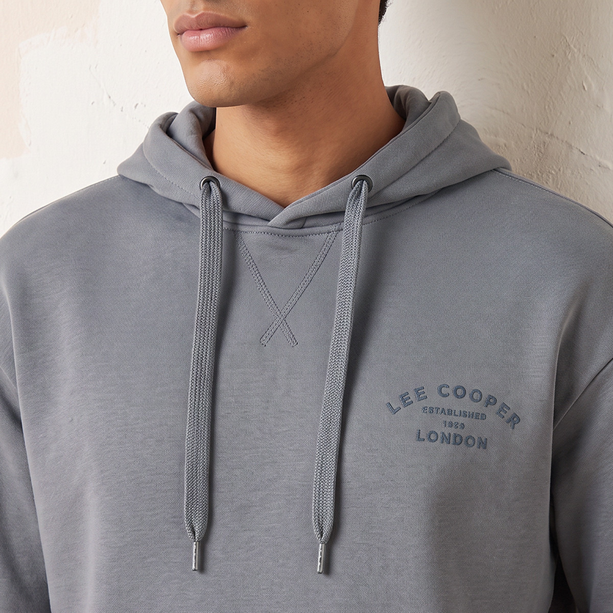 Lee Cooper Logo Hoodie-men-winterwear-hoodiesandsweatshirts-image-5