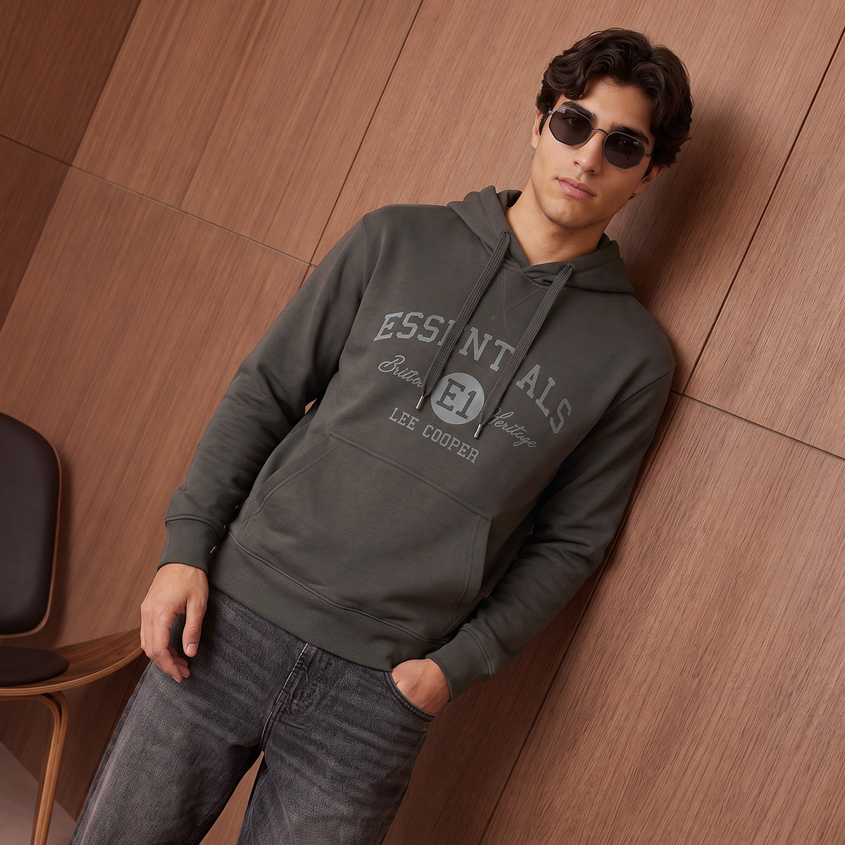 Lee Cooper Logo Hoodie-men-winterwear-hoodiesandsweatshirts-image-1