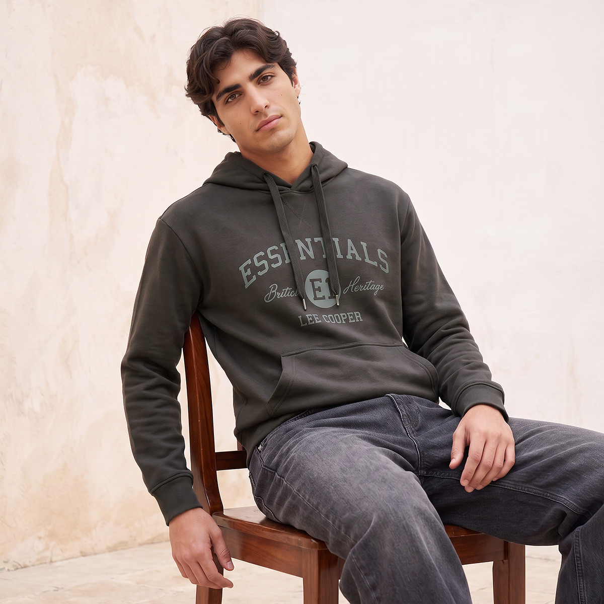 Lee Cooper Logo Hoodie-men-winterwear-hoodiesandsweatshirts-image-2