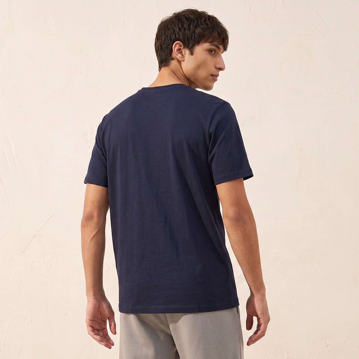 Lee Cooper Crew Neck Logo T-shirt-men-clothing-tshirtsandpolos-tshirts-image-3