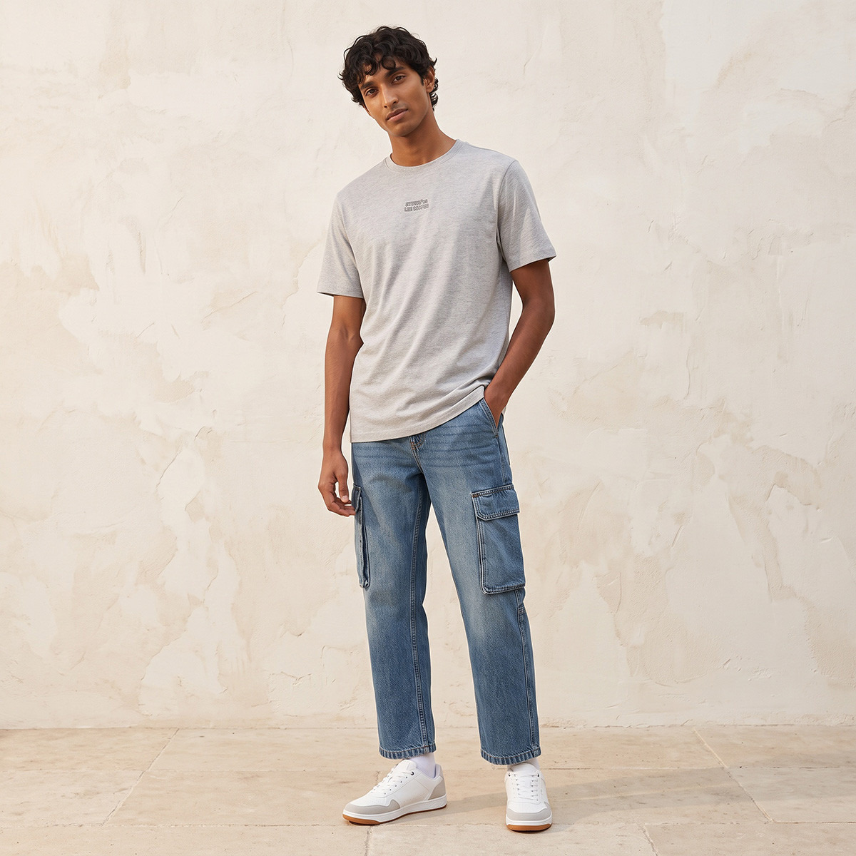 Lee Cooper Crew Neck Logo T-shirt-men-clothing-tshirtsandpolos-tshirts-image-2