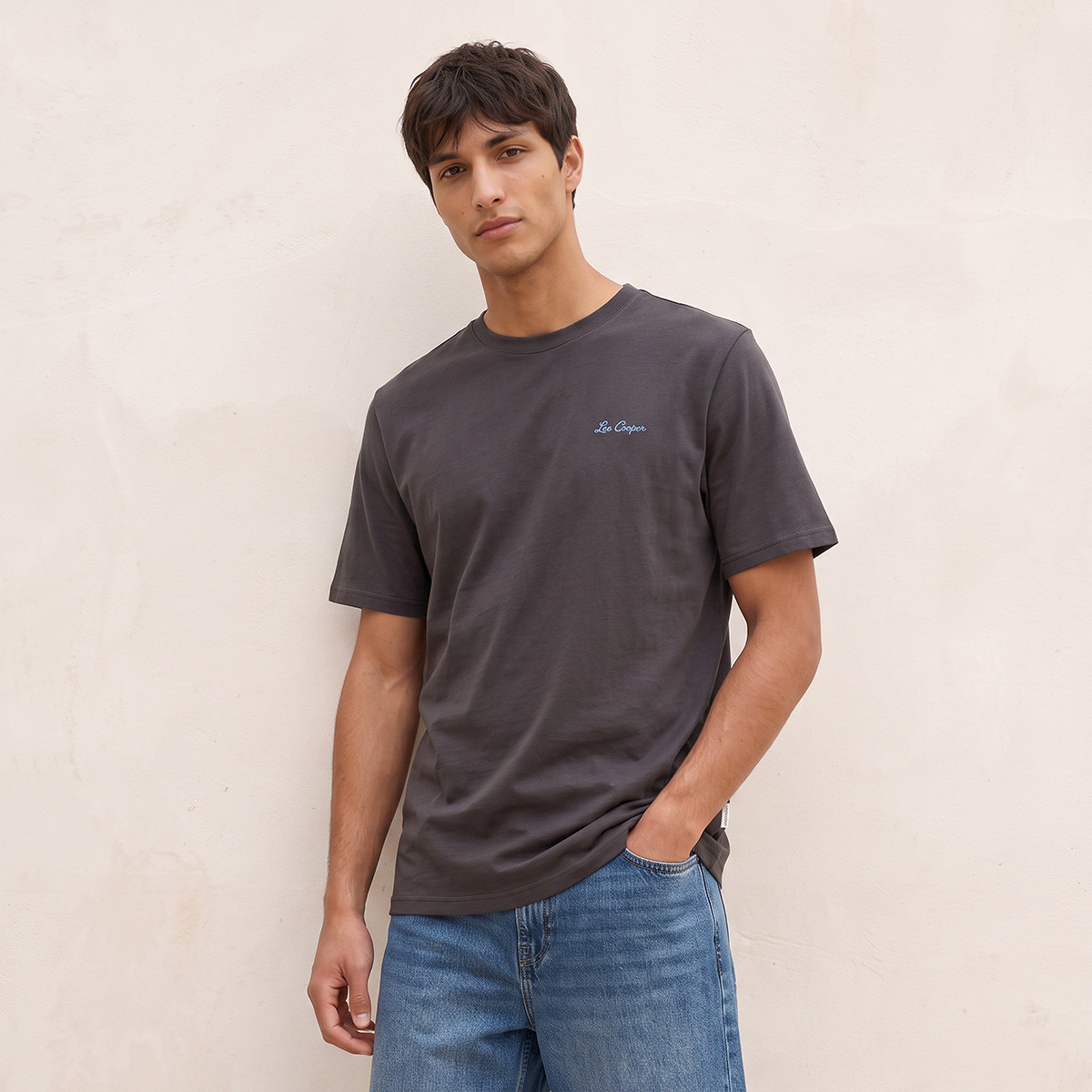 Lee Cooper Crew Neck Logo T-shirt-men-clothing-tshirtsandpolos-tshirts-image-3