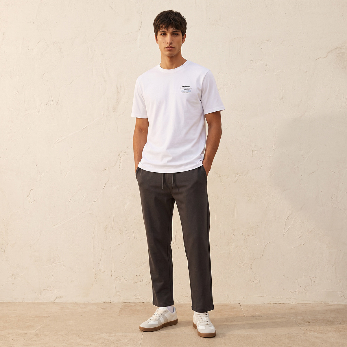 Lee Cooper Crew Neck Logo T-shirt-men-clothing-tshirtsandpolos-tshirts-image-2