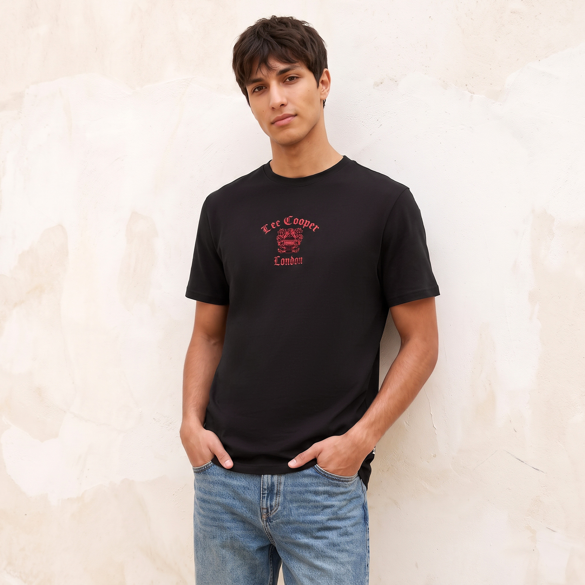 Lee Cooper Crew Neck Logo T-shirt-men-clothing-tshirtsandpolos-tshirts-image-1