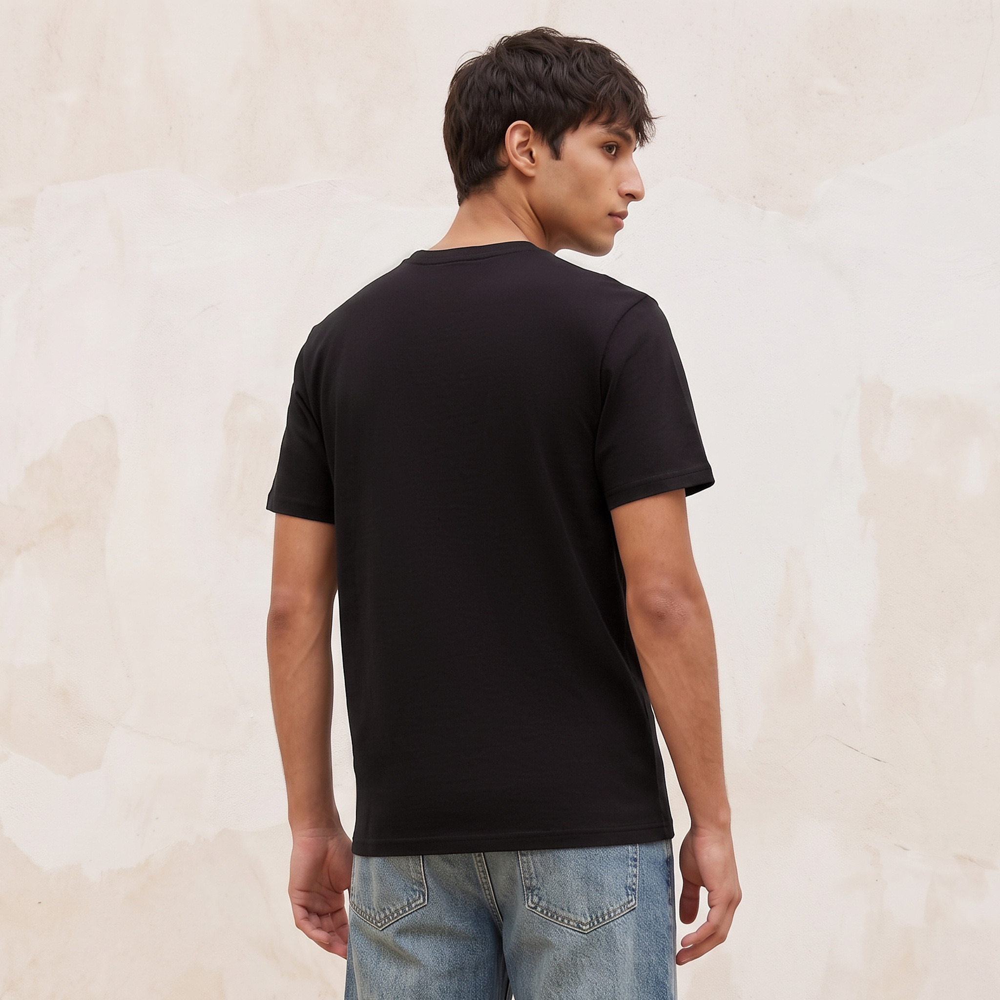 Lee Cooper Crew Neck Logo T-shirt-men-clothing-tshirtsandpolos-tshirts-image-3