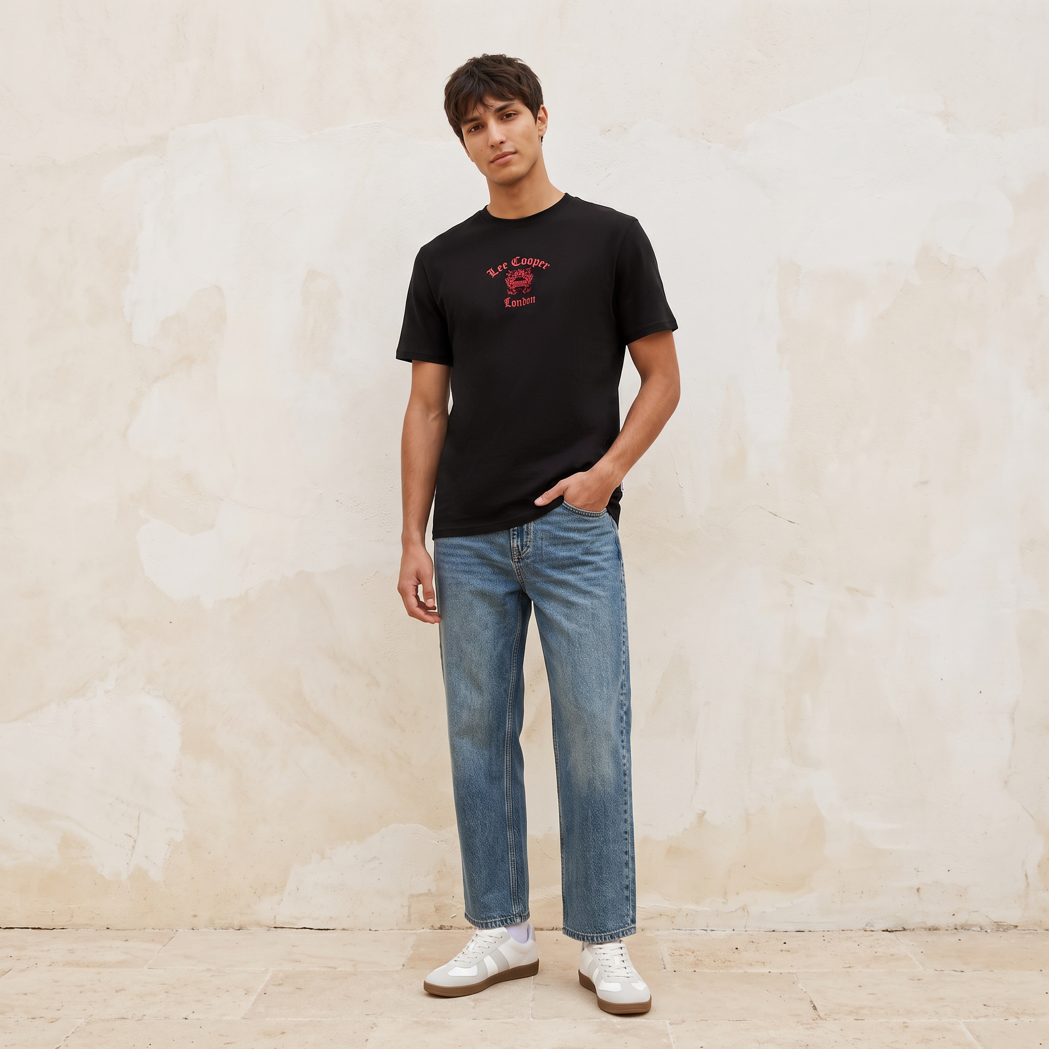 Lee Cooper Crew Neck Logo T-shirt-men-clothing-tshirtsandpolos-tshirts-image-5
