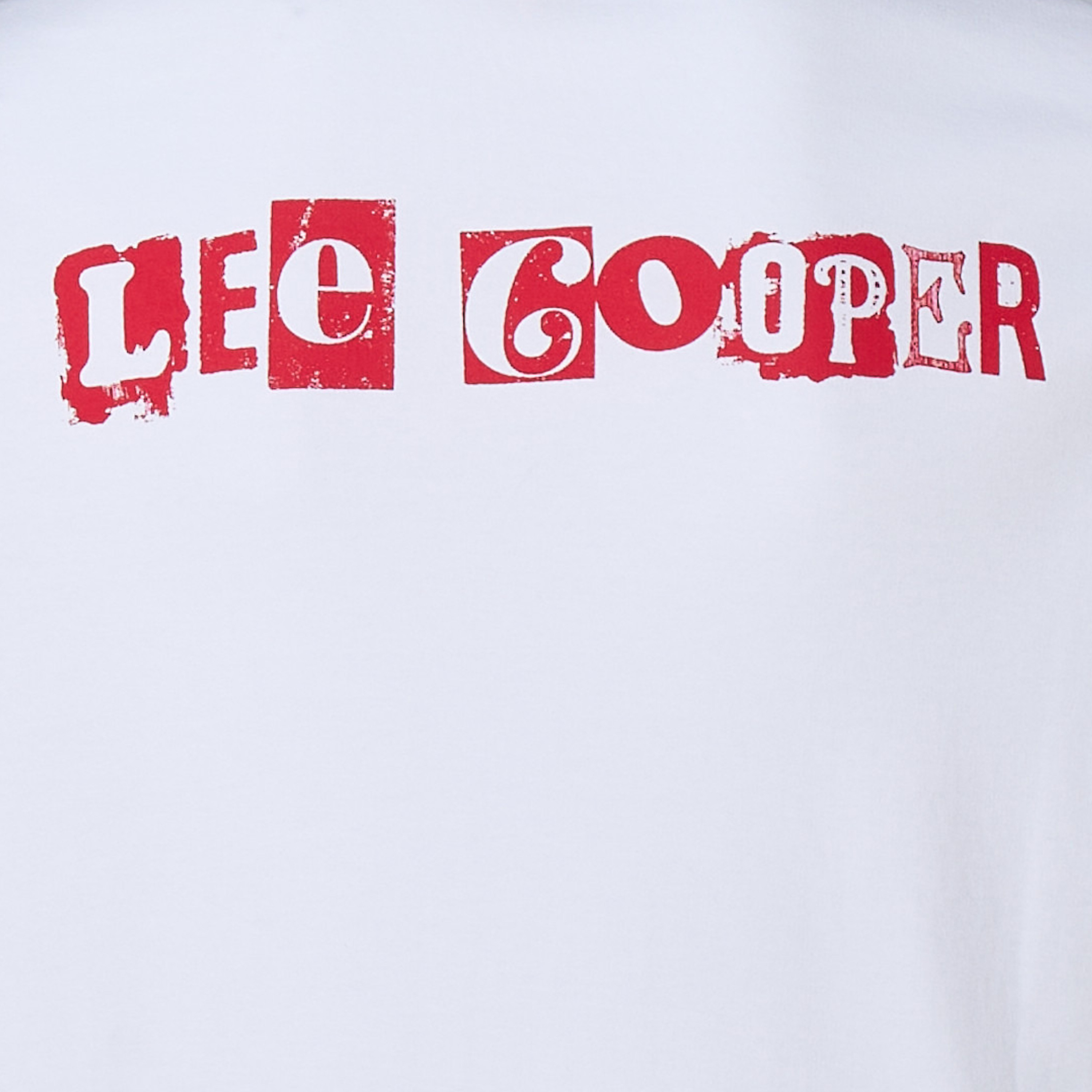 تيشيرت بياقة ضيقة وطبعات شعار وأكمام قصيرة من لي كوبر-men-clothing-tshirtsandpolos-tshirts-image-2