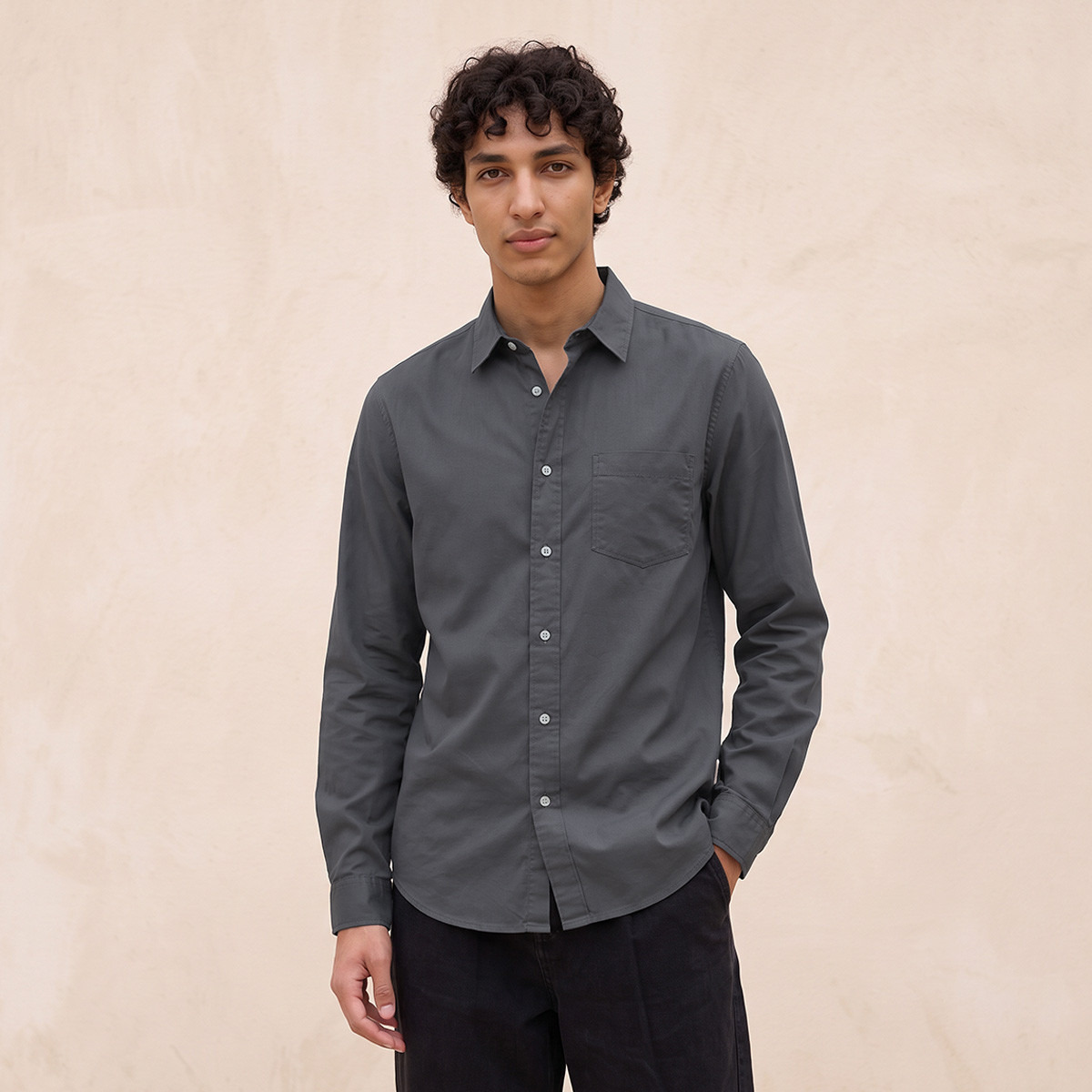 قميص قطن بقصة مستقيمة من لي كوبر-men-clothing-shirts-image-1