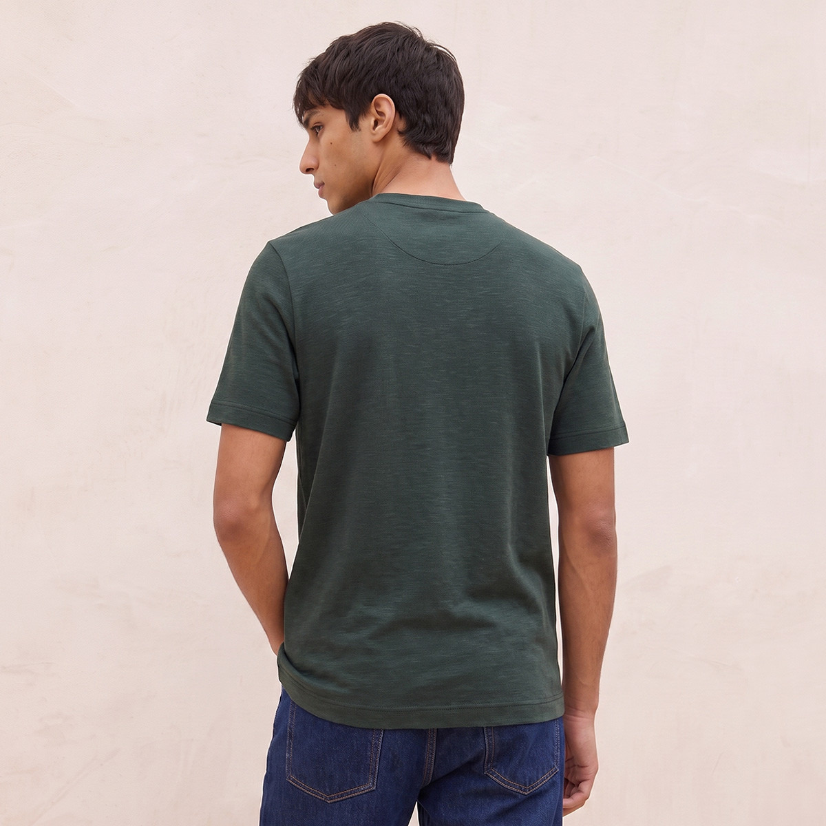 Lee Cooper Regular Fit Crew Neck Textured T-shirt-men-clothing-tshirtsandpolos-tshirts-image-3