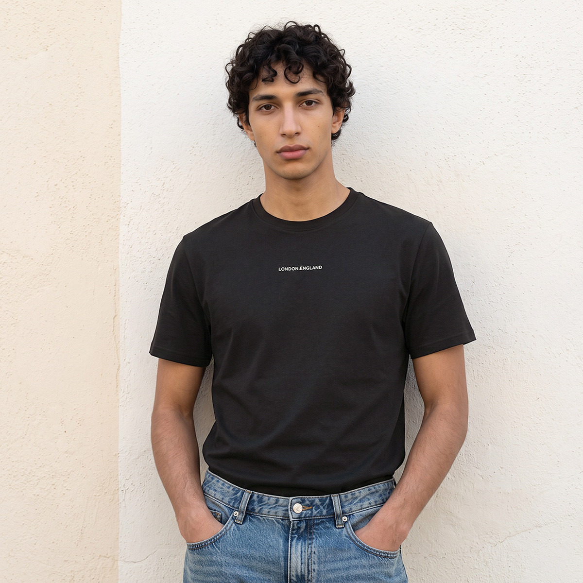 تيشيرت قطن بياقة ضيقة من لي كوبر-men-clothing-tshirtsandpolos-tshirts-image-3