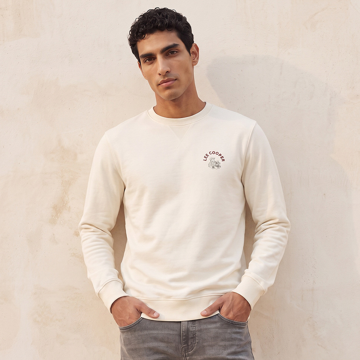 سويت شيرت بطبعات-men-winterwear-hoodiesandsweatshirts-image-3