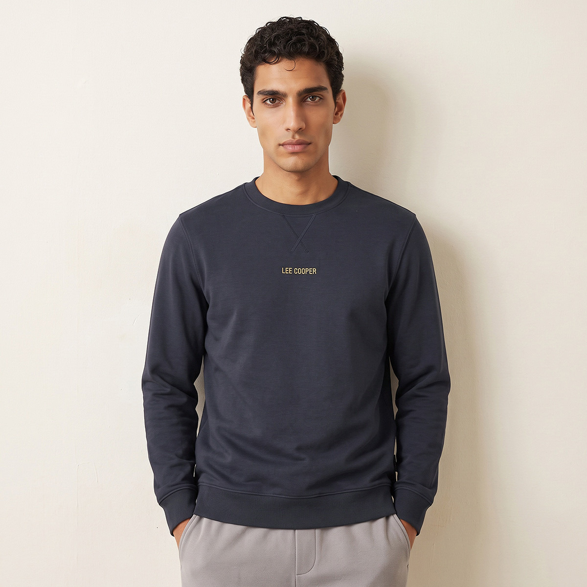 سويت شيرت بطبعات-men-winterwear-hoodiesandsweatshirts-image-3