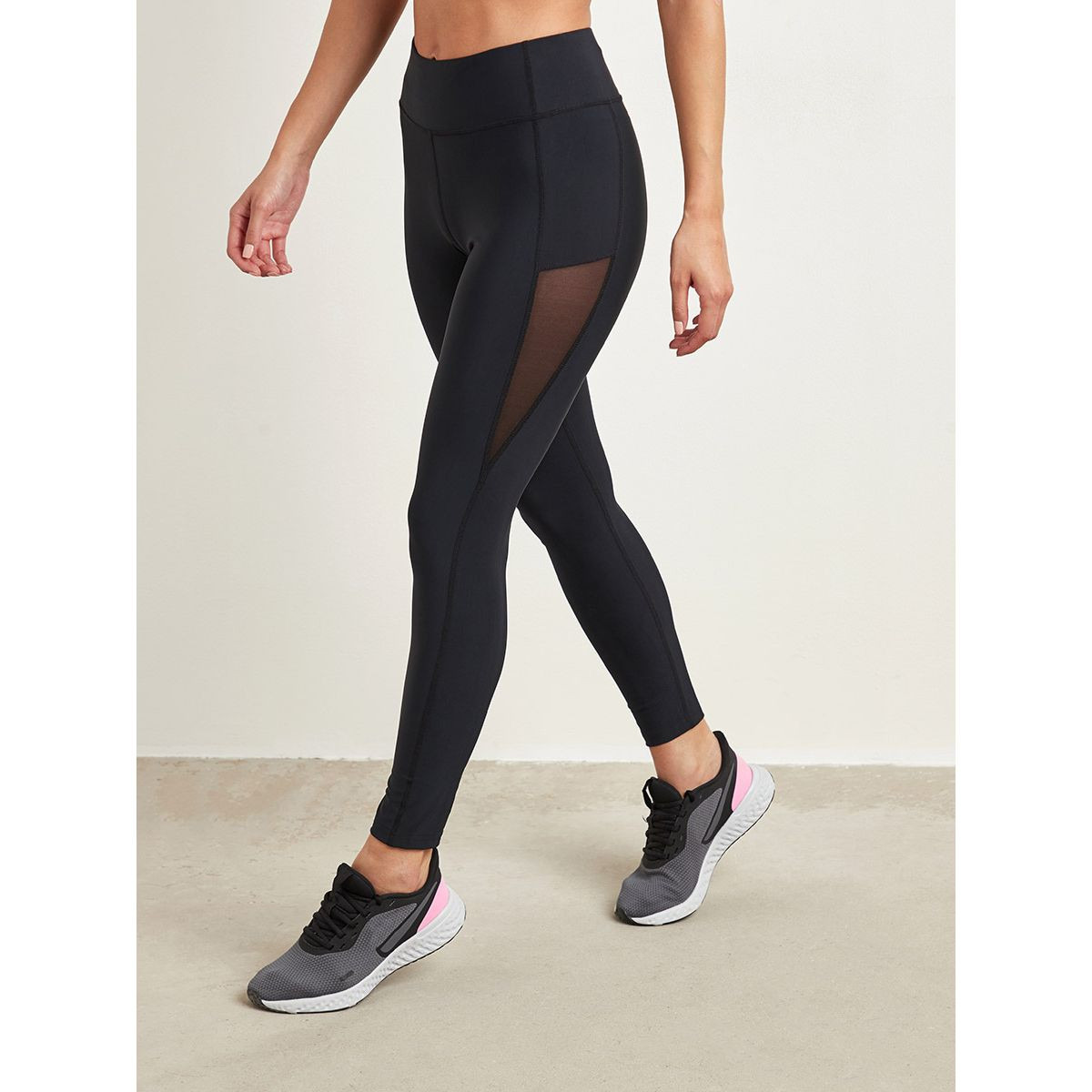 ليقنز رياضي بتفاصيل شبكية من ستايلي-women-clothing-bottoms-leggings-image-1