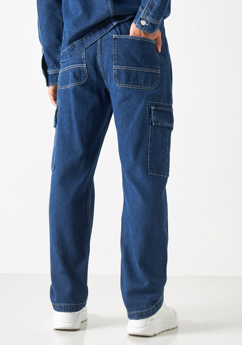 Buy Men's Lee Cooper Solid Cargo Jeans with Pockets Online ...