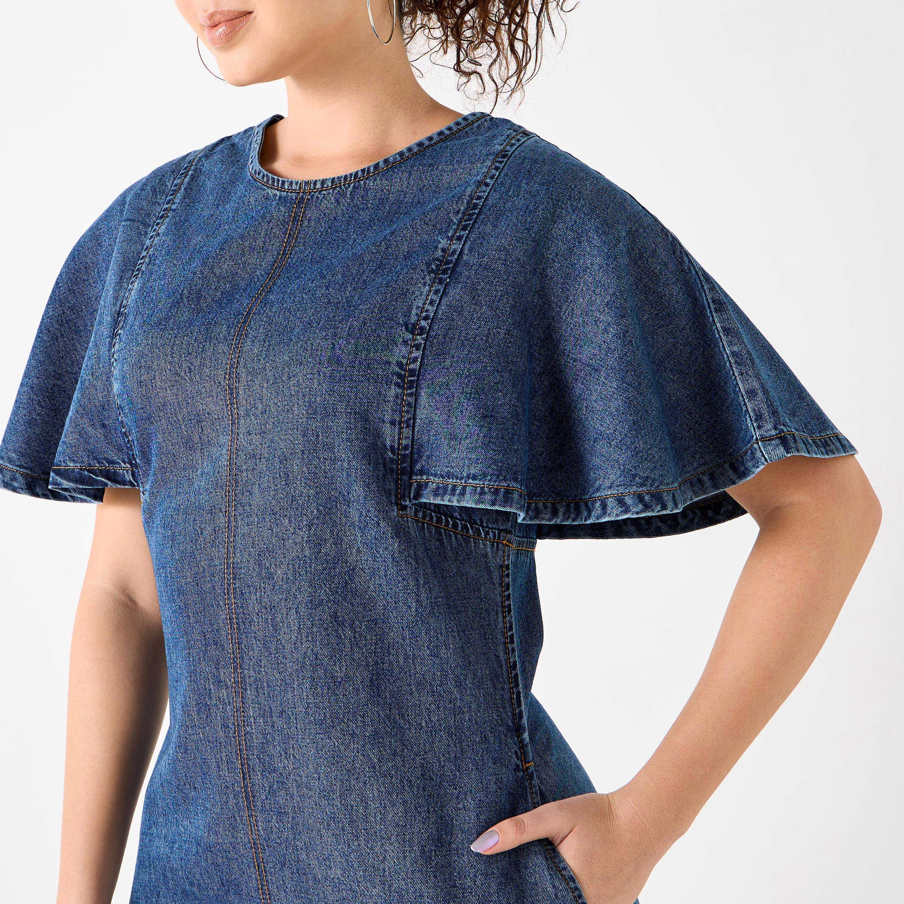 فستان إيه لاين دينم بياقة مستديرة وجيب من لي كوبر-women-clothing-dresses-image-4