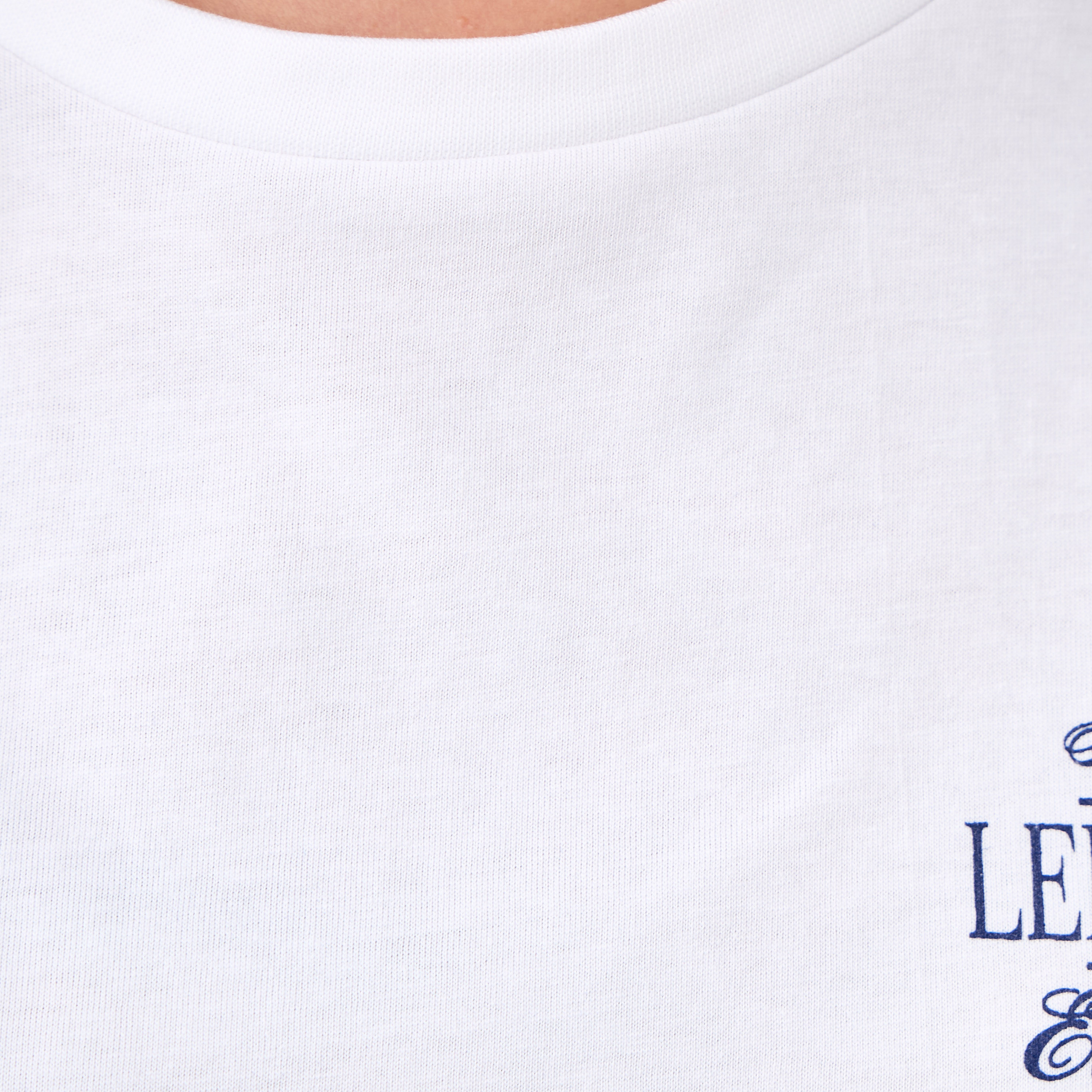 تيشيرت بياقة ضيقة وطبعات من لي كوبر-women-clothing-tshirts-image-5