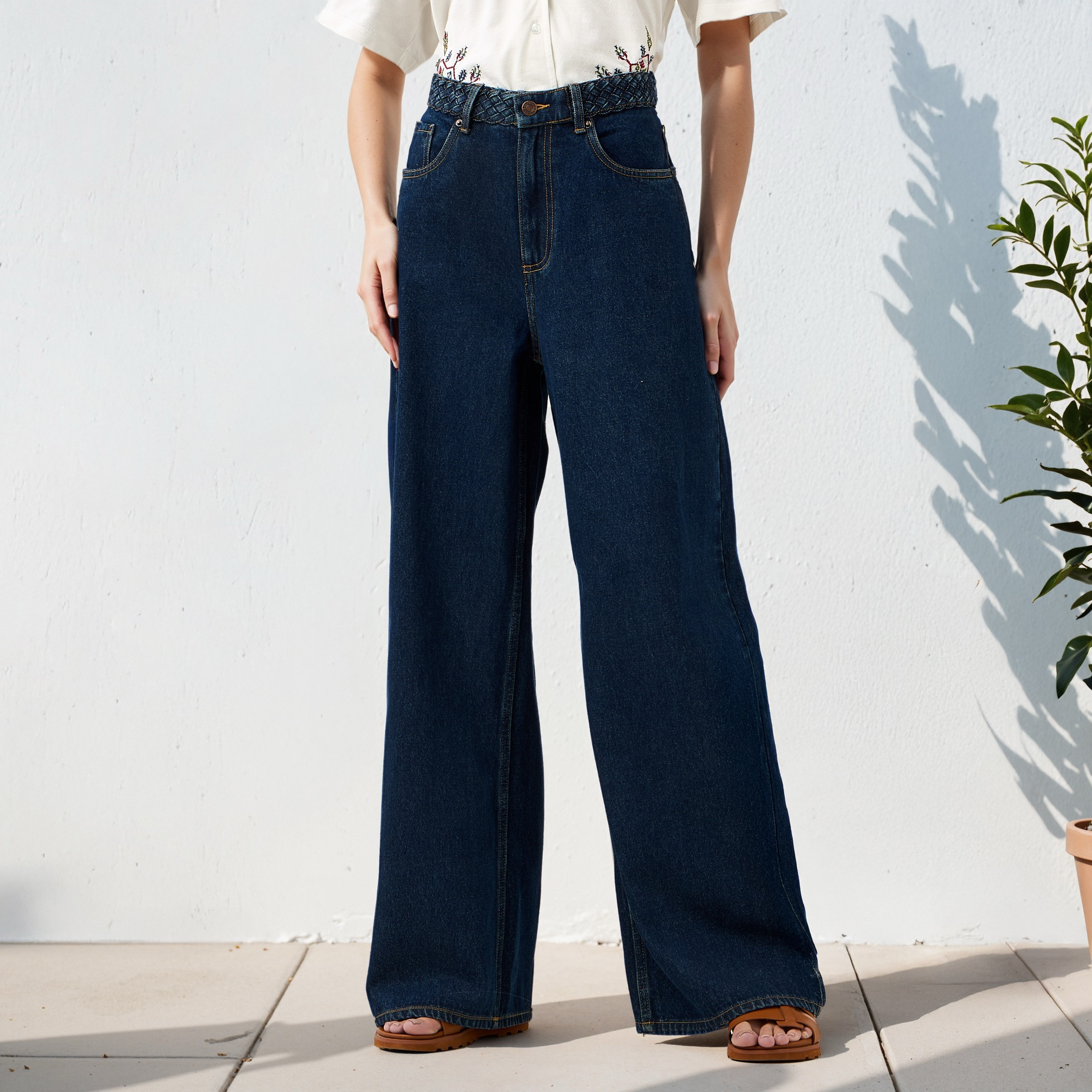 Lee Cooper Relaxed Fit Braided High Rise Jeans with Pockets-women-clothing-bottoms-jeans-image-1